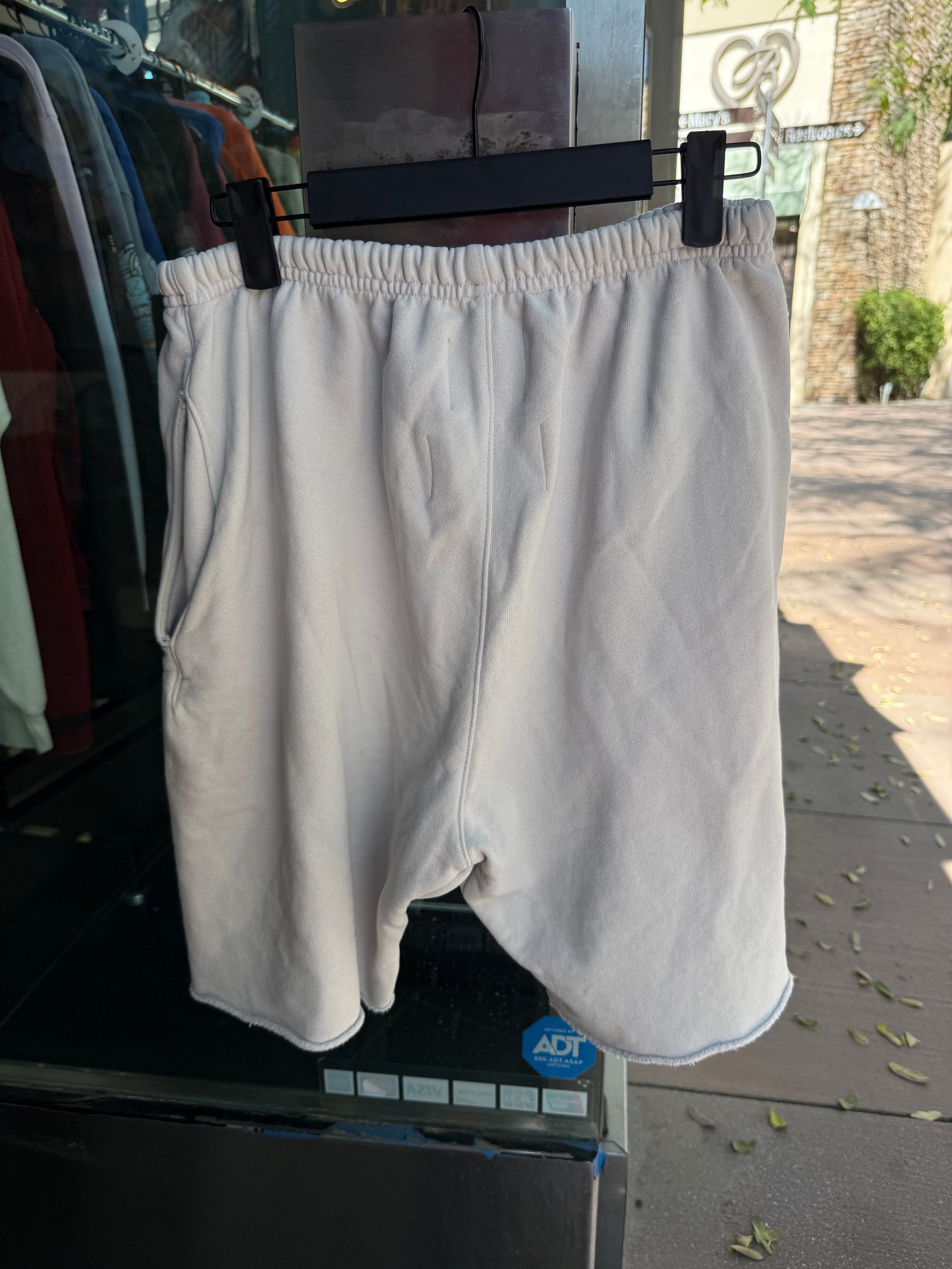 Gallery Dept White shorts