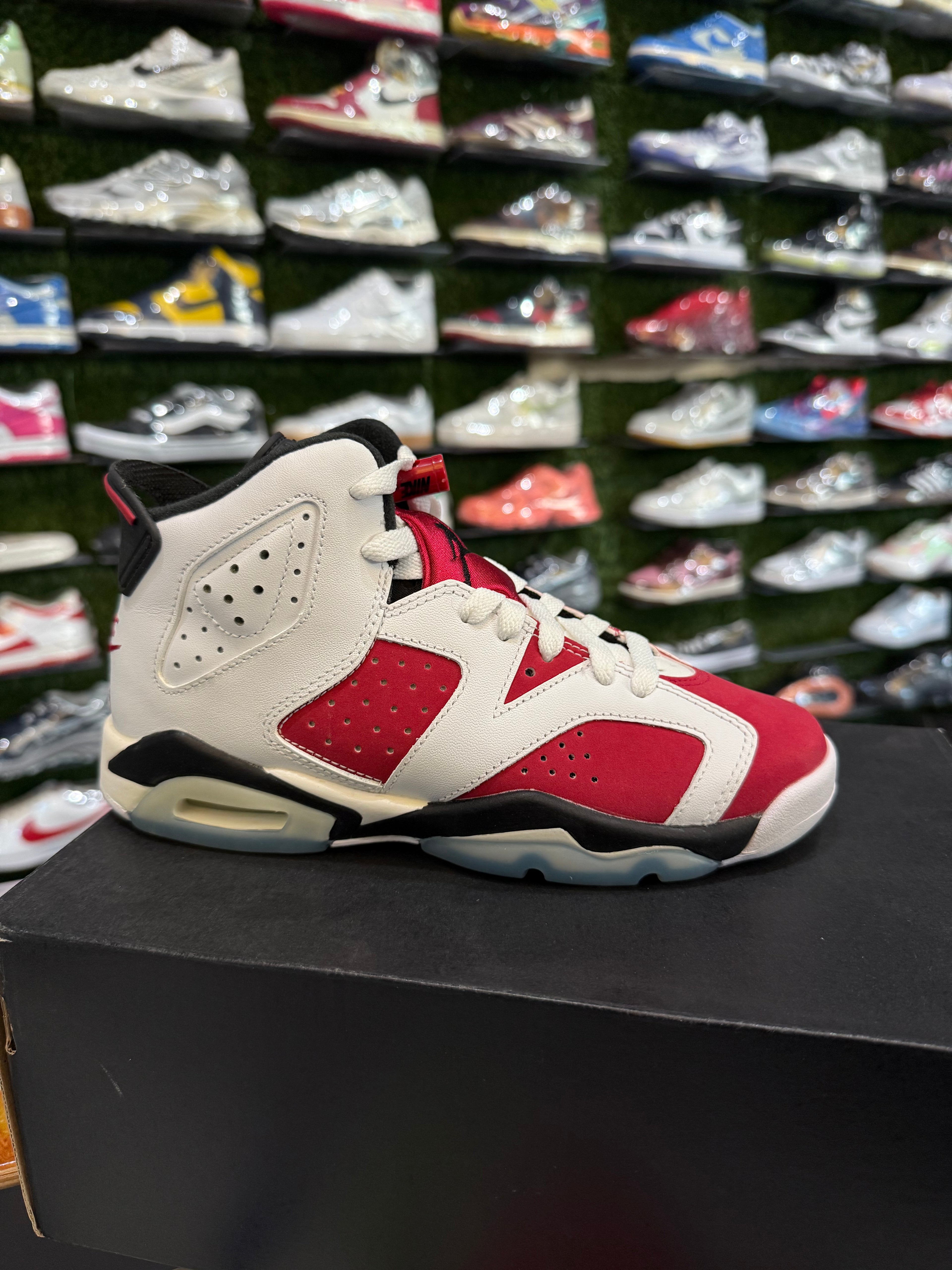 Jordan 6 carmine