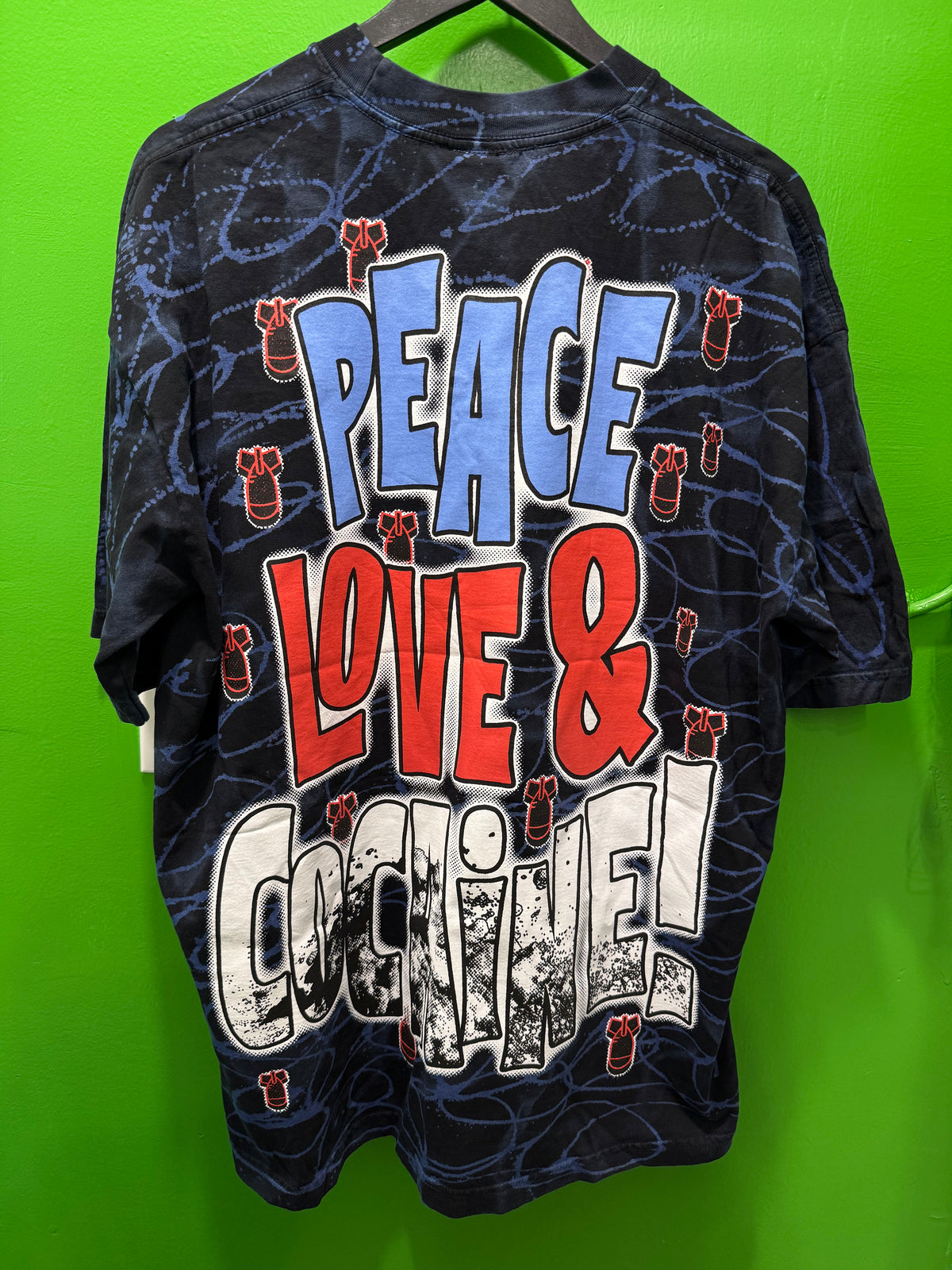 Asali peace and love Tee