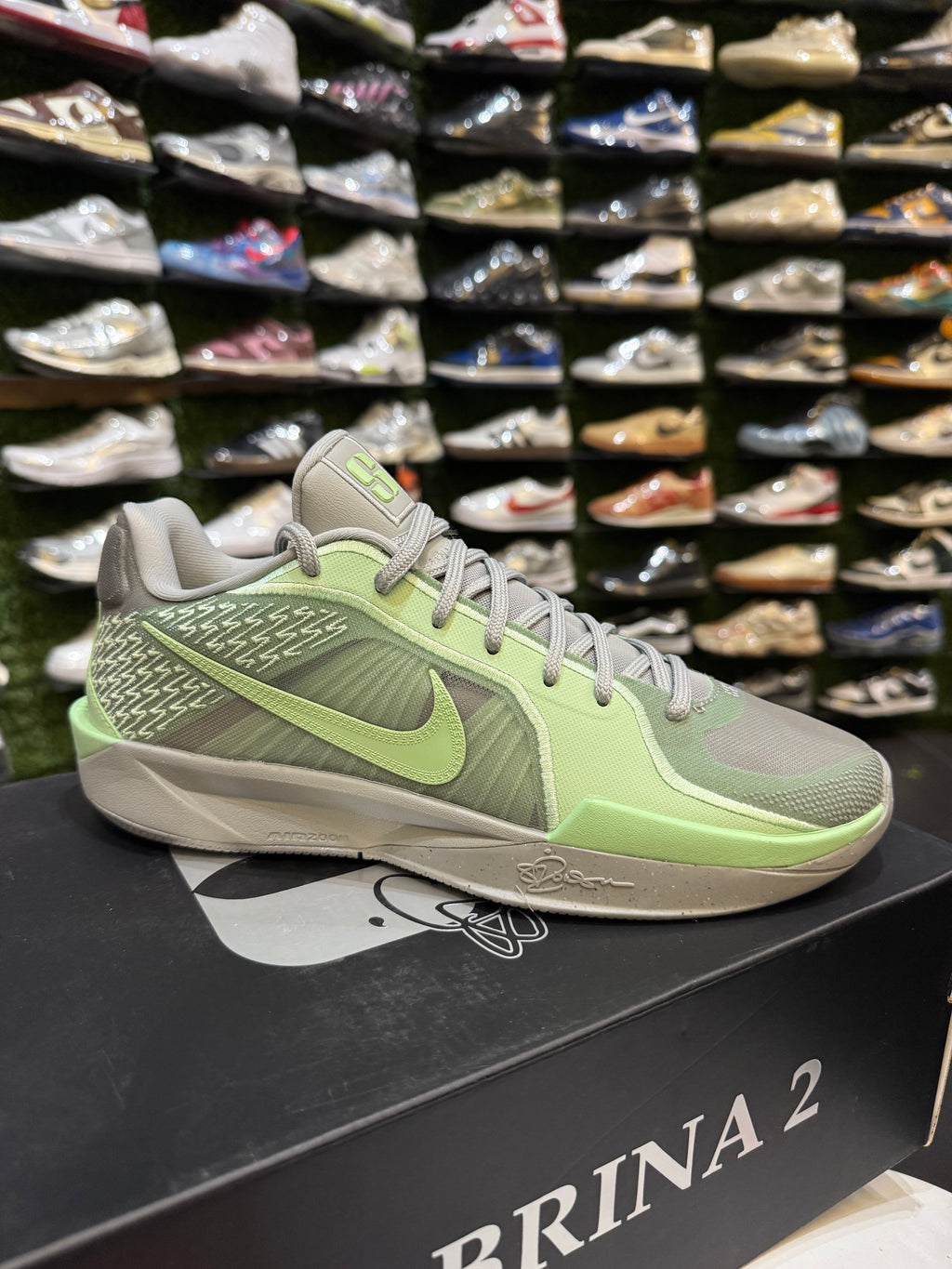 Nike Sabrina 2