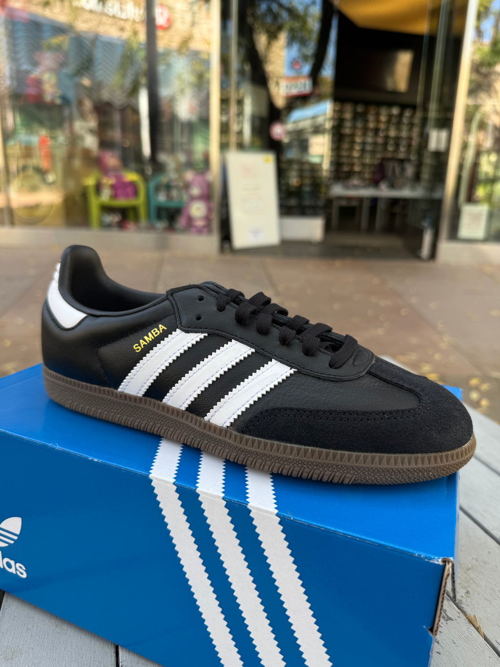 Adidas samba black
