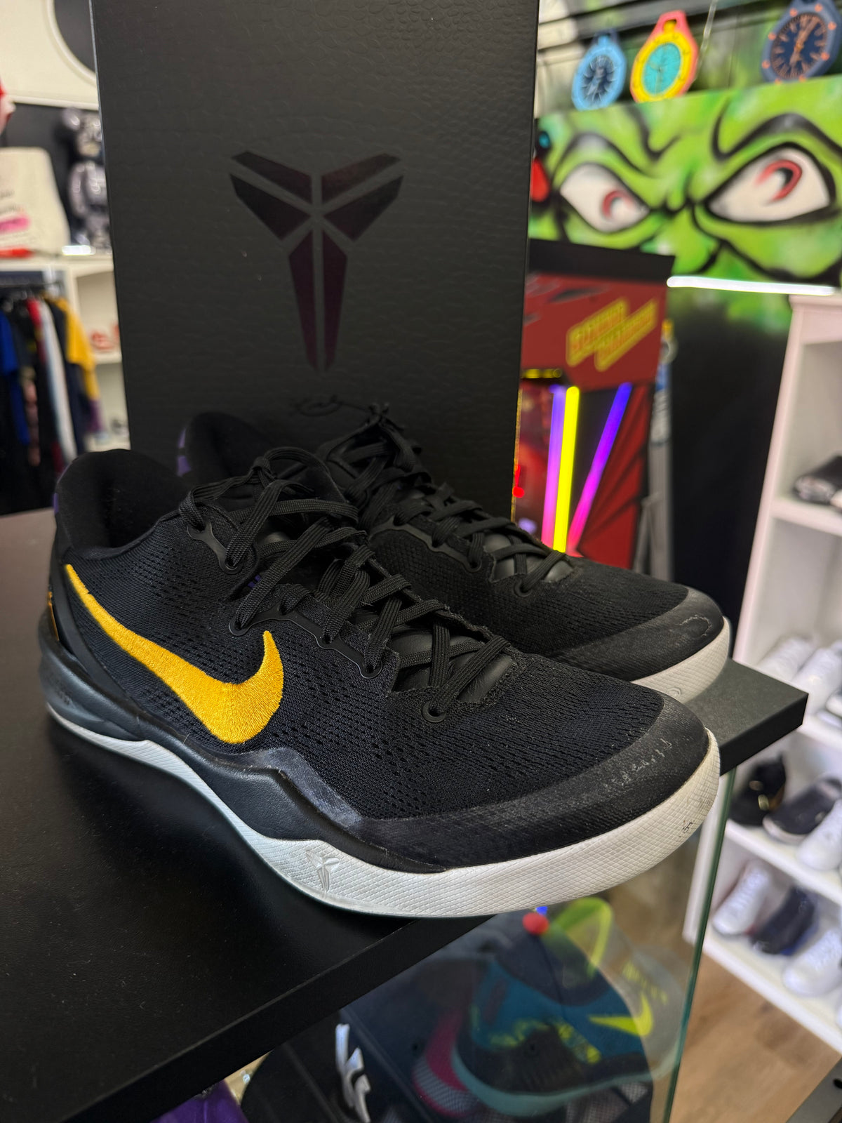 Kobe lakers away