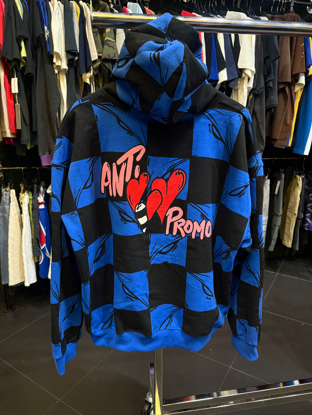 Anti promo Matty boy pull over