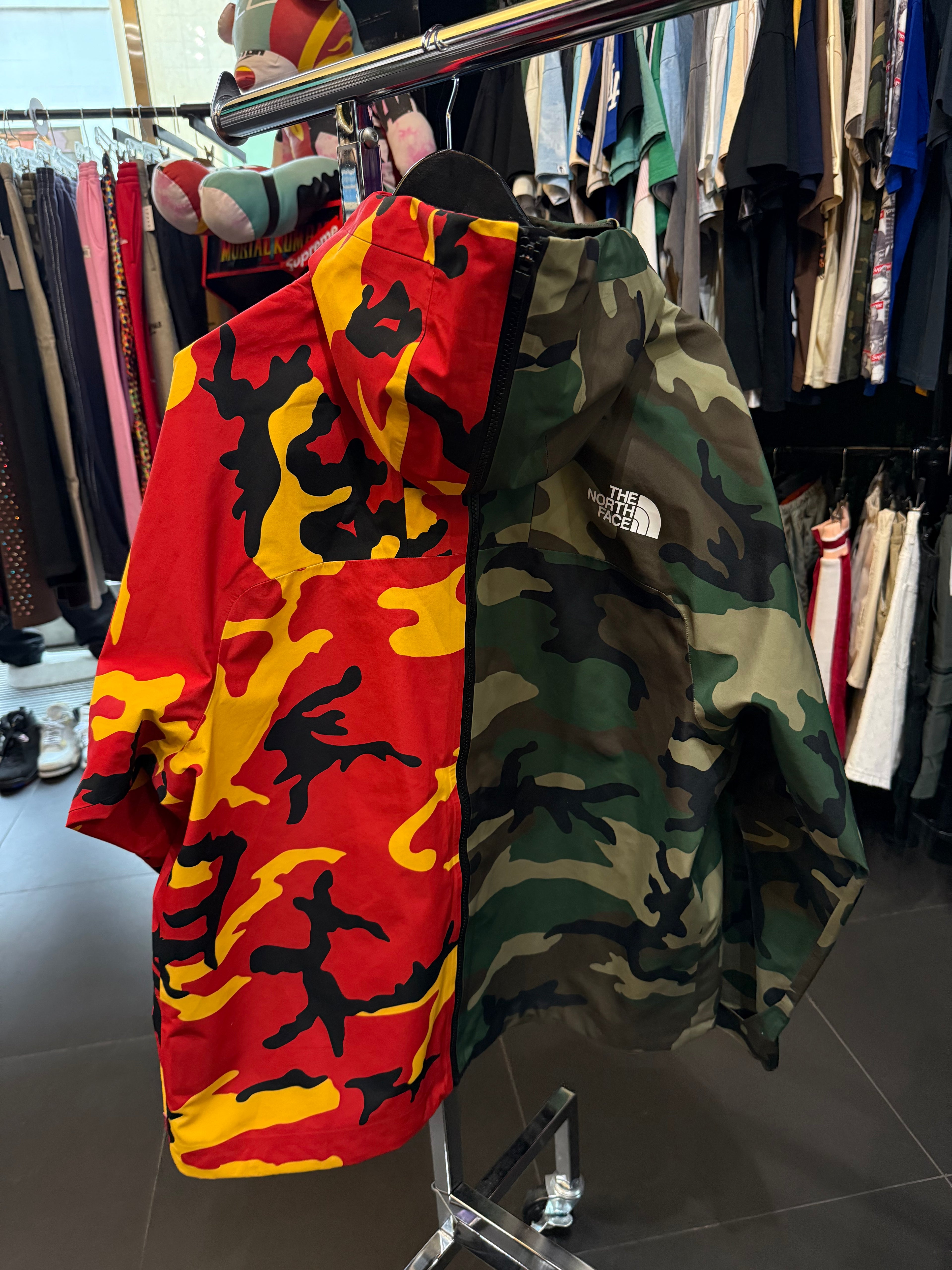 Supreme north face puffer