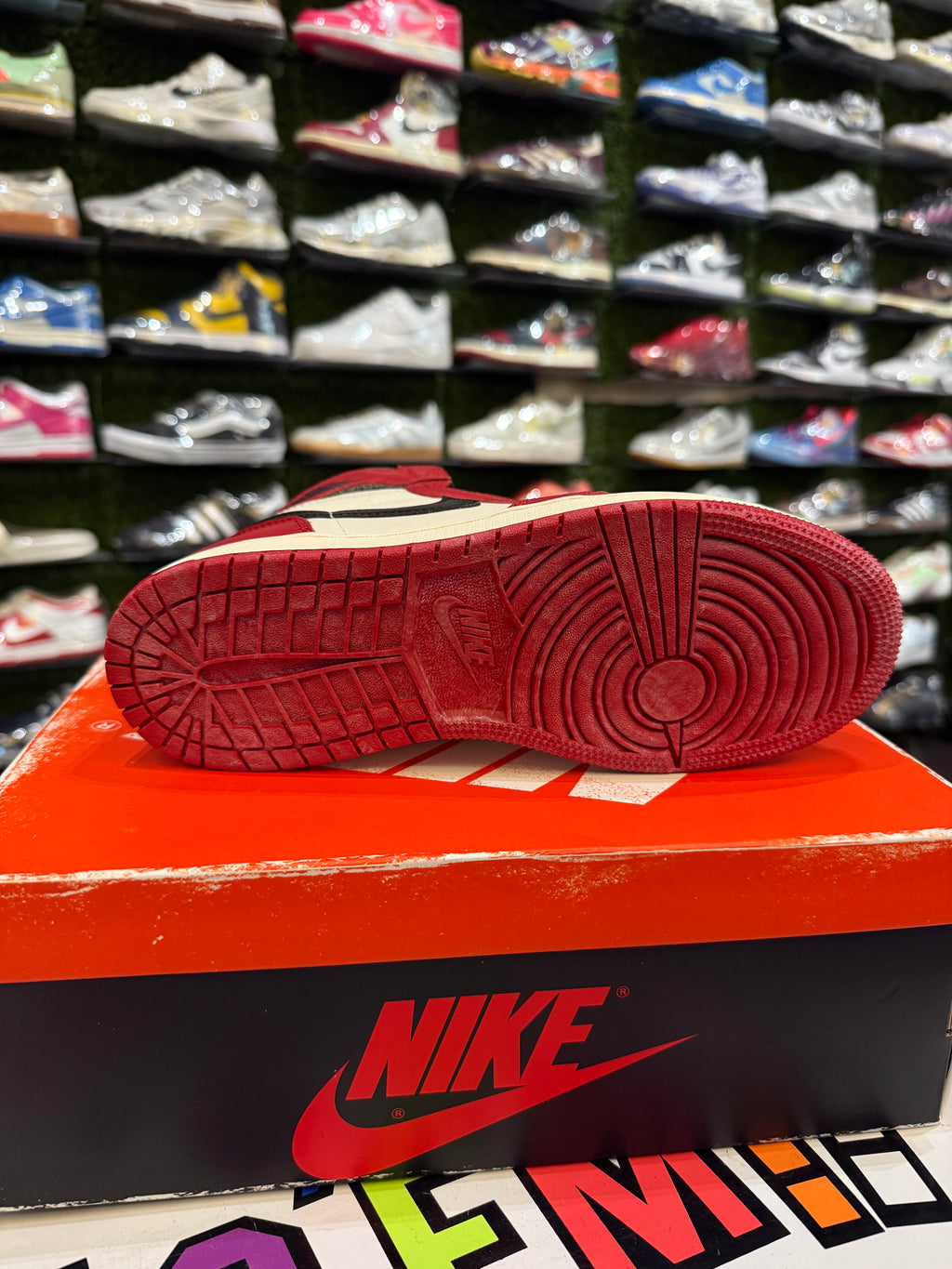 Jordan 1 lost & found
