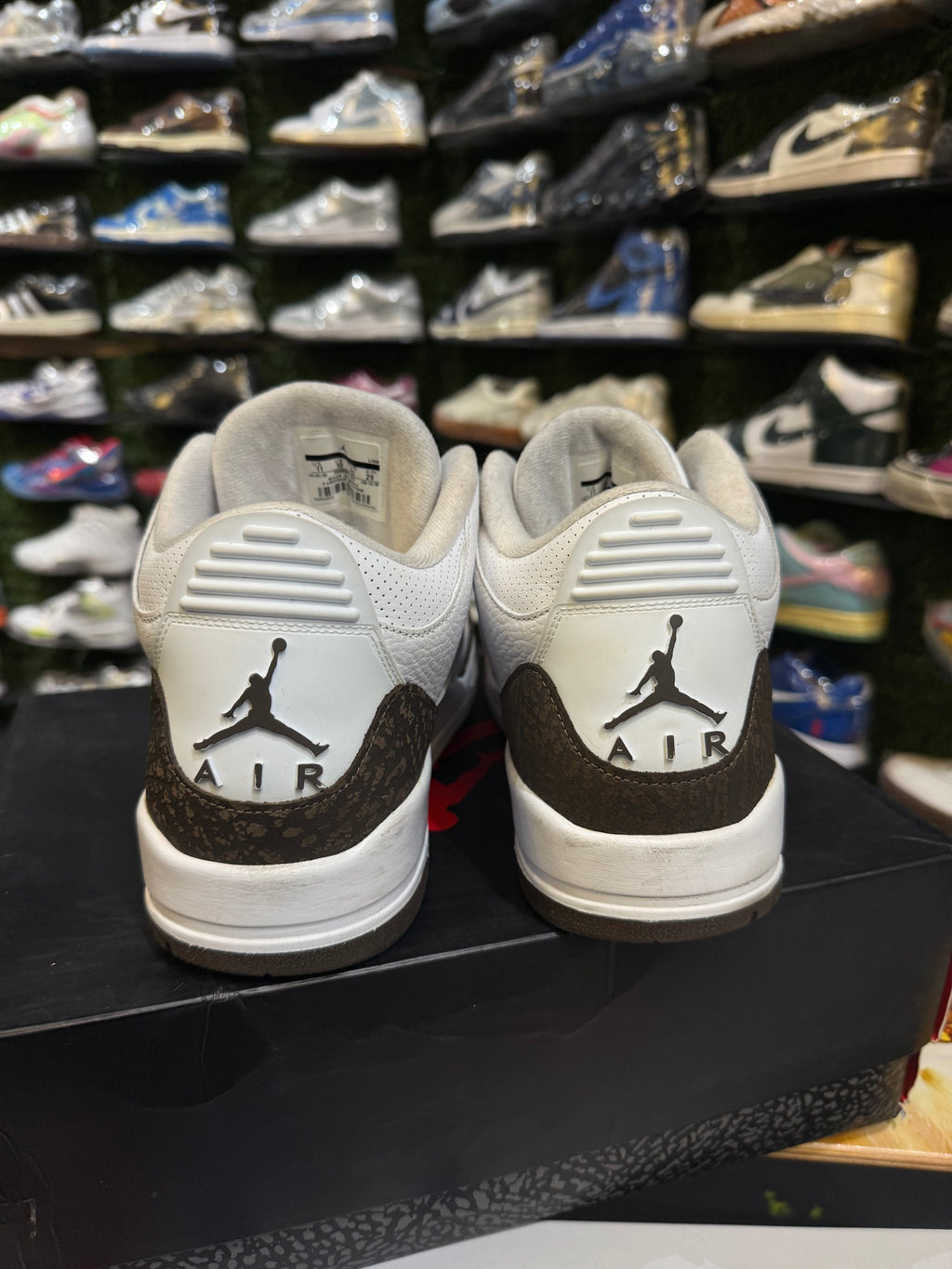 Jordan 3 mochas