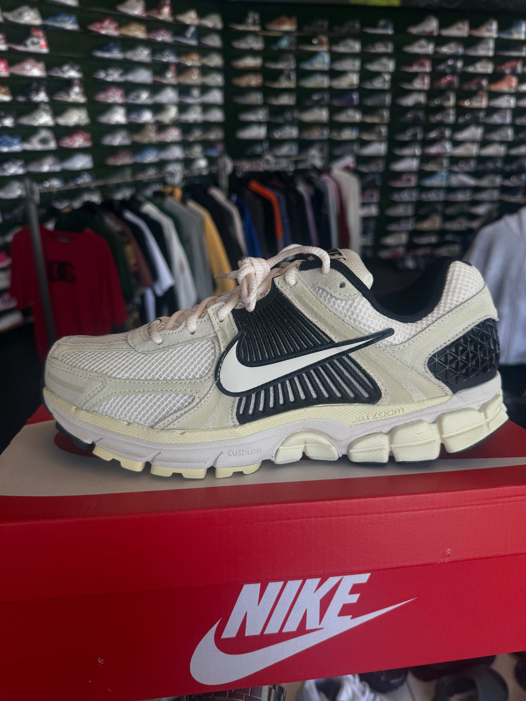 Nike zoom Vomero alabaster