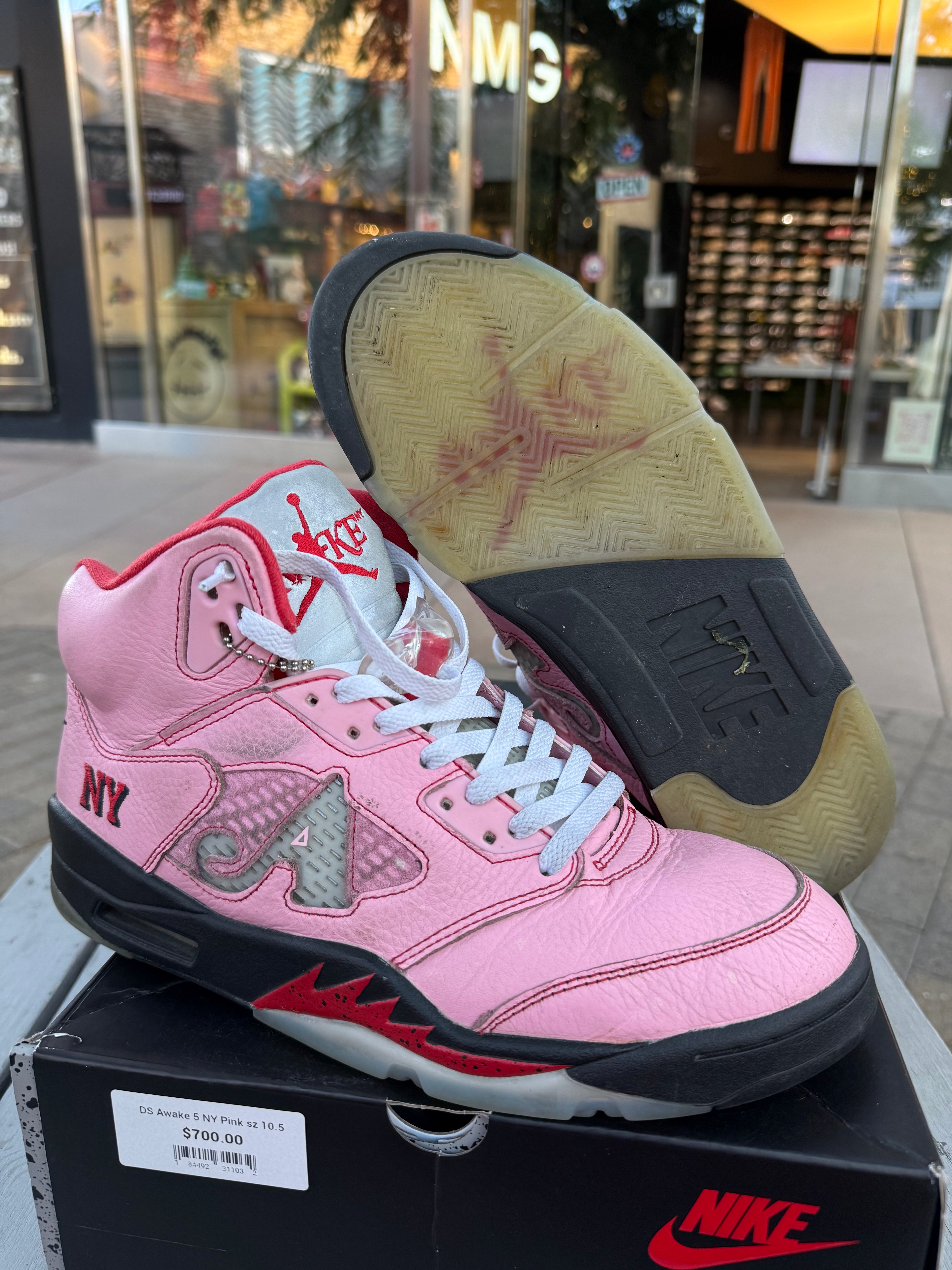 Jordan 5 NY pink awakes