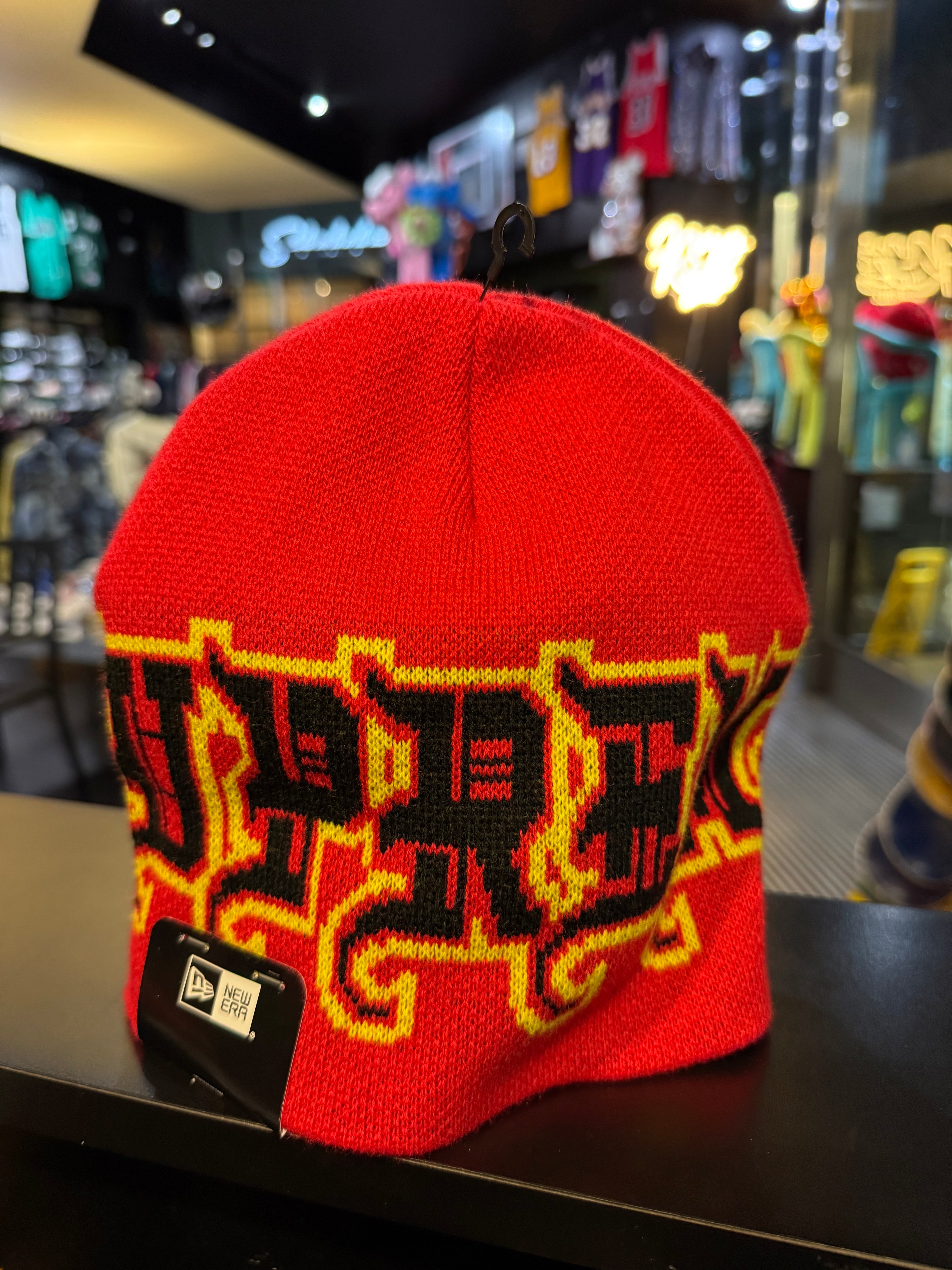 Supreme new era beanie