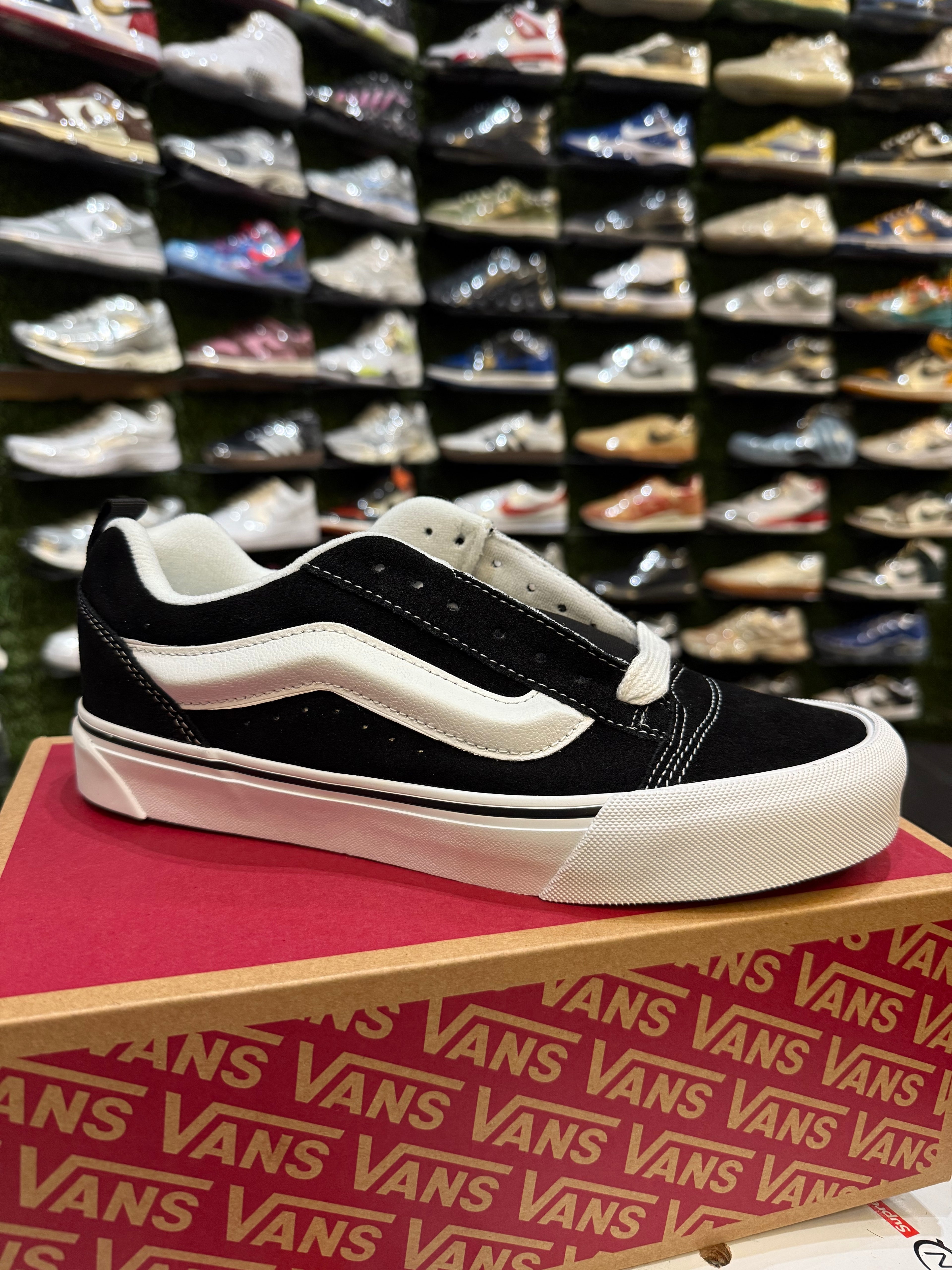 Vans KNU skool