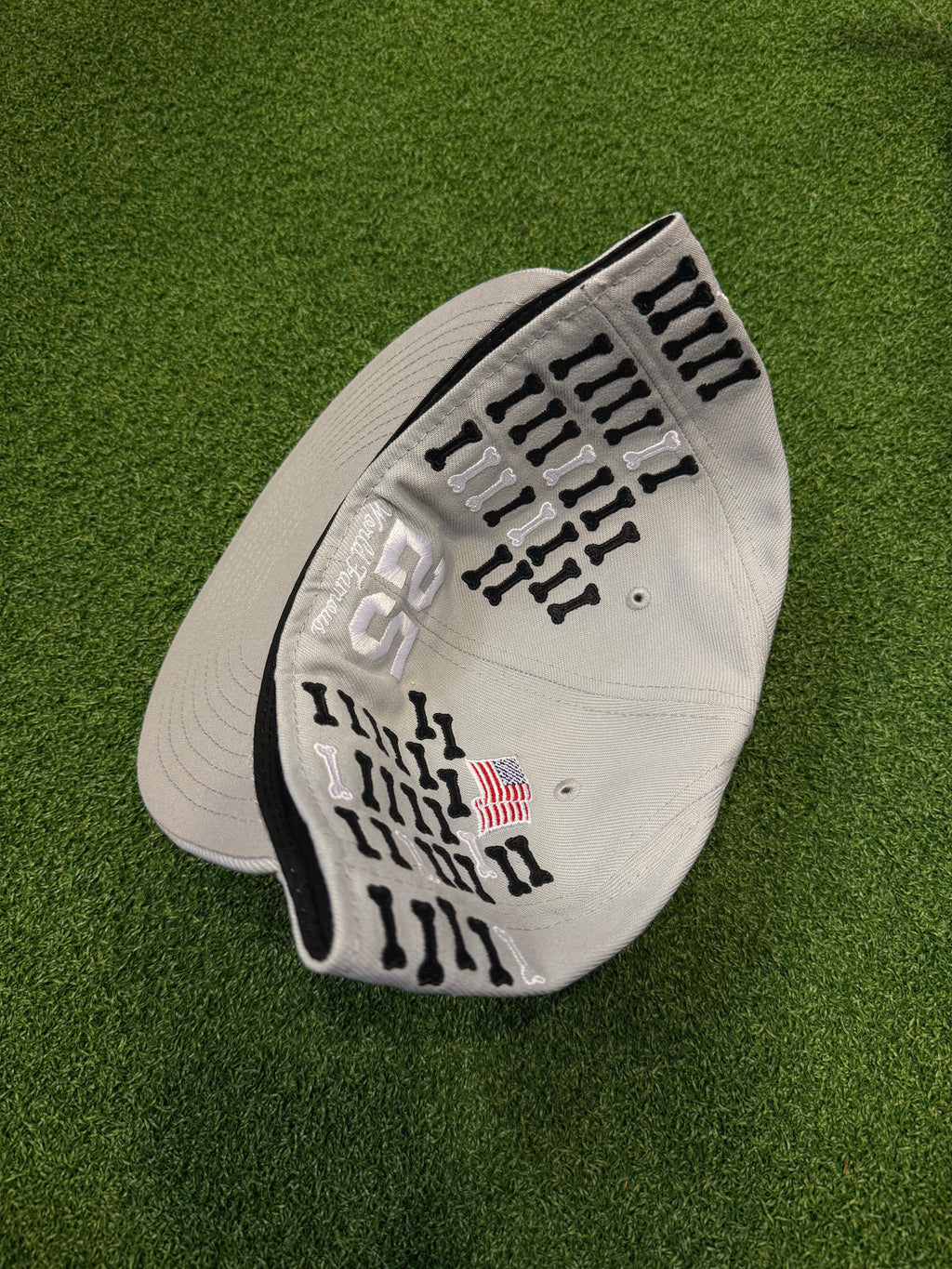 Supreme box logo bone fitted