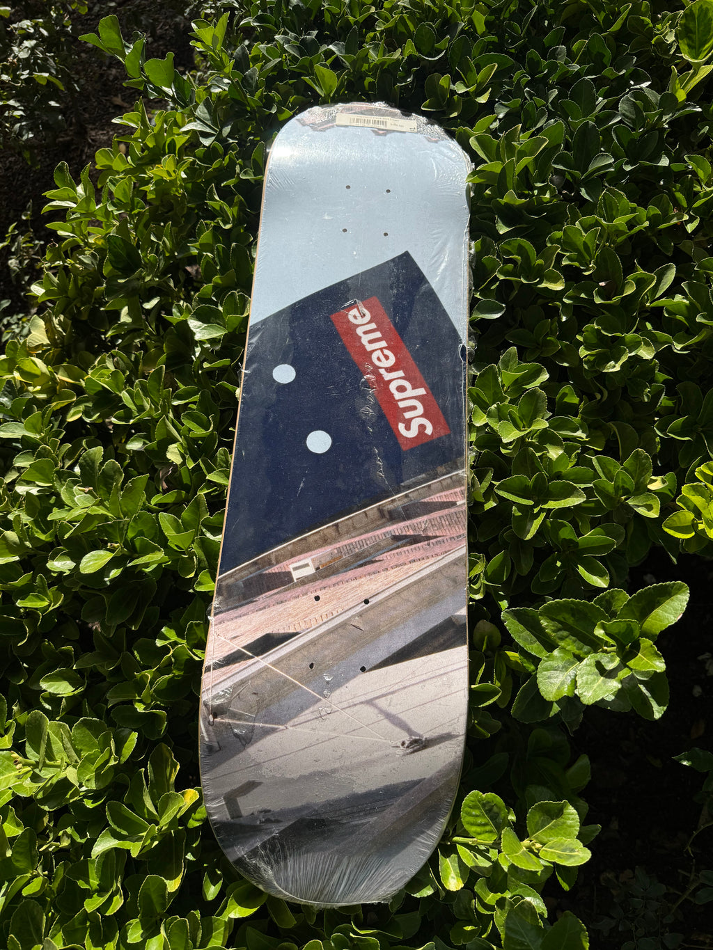 Supreme banner skateboard