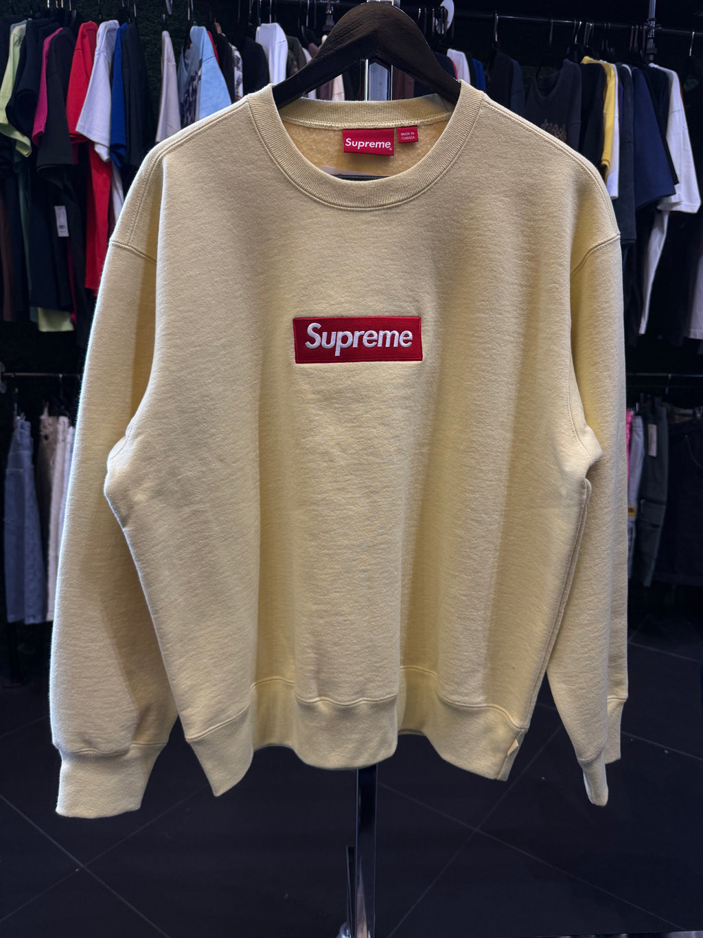 Supreme crewneck box logo
