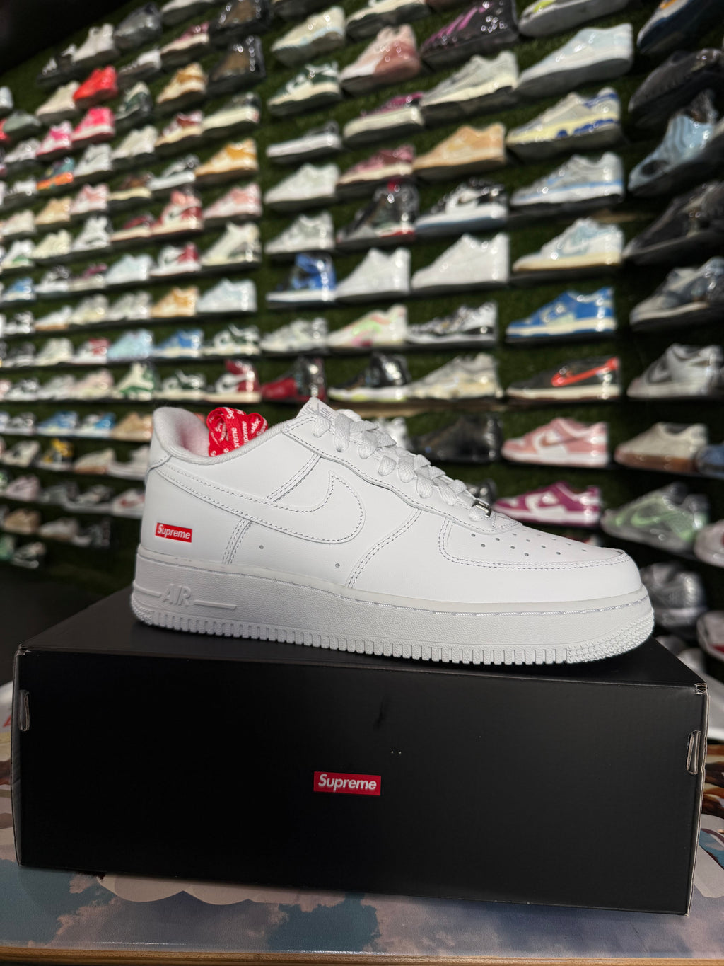 Supreme af1 white