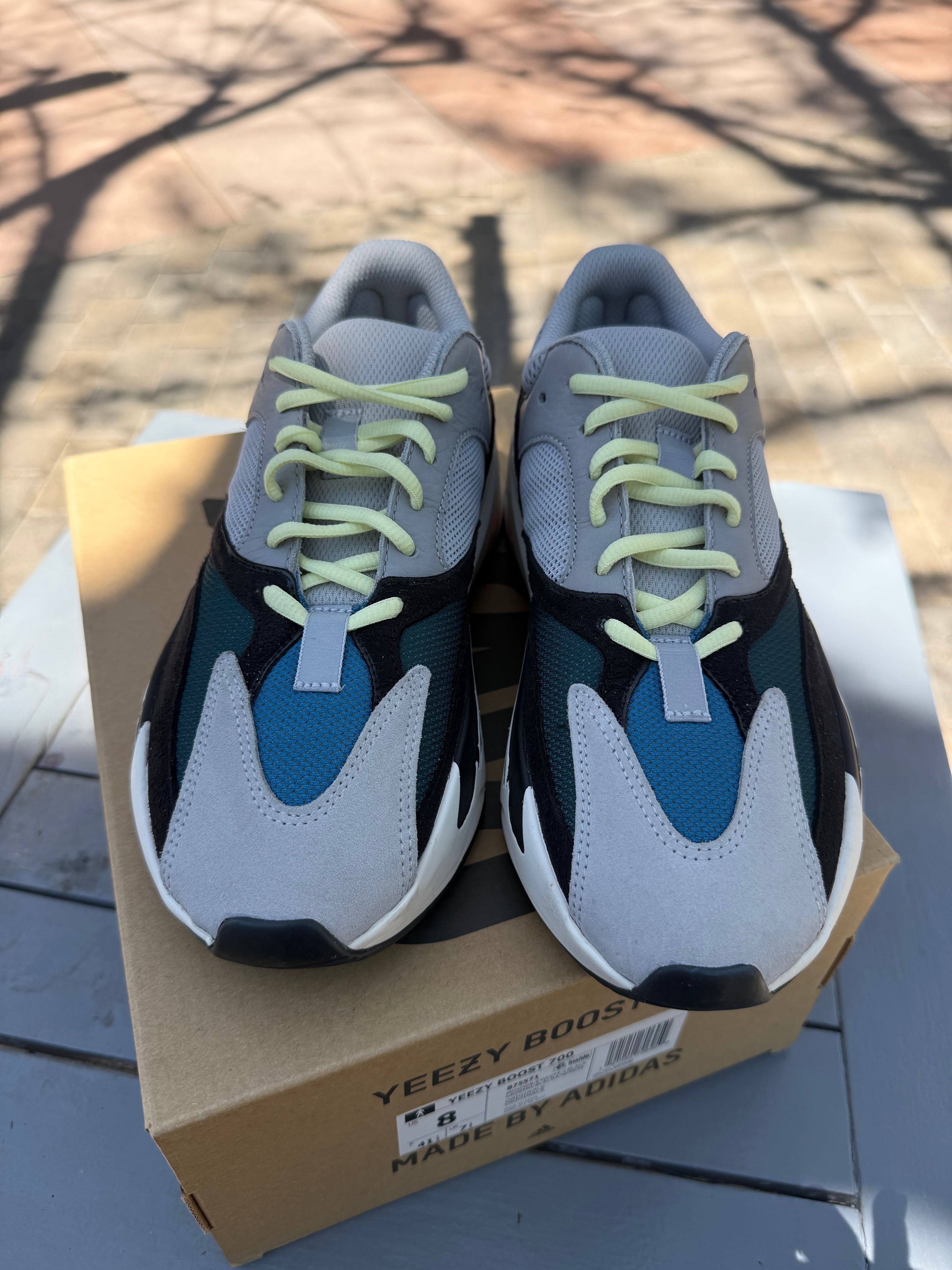 Yeezy 700 wave runner