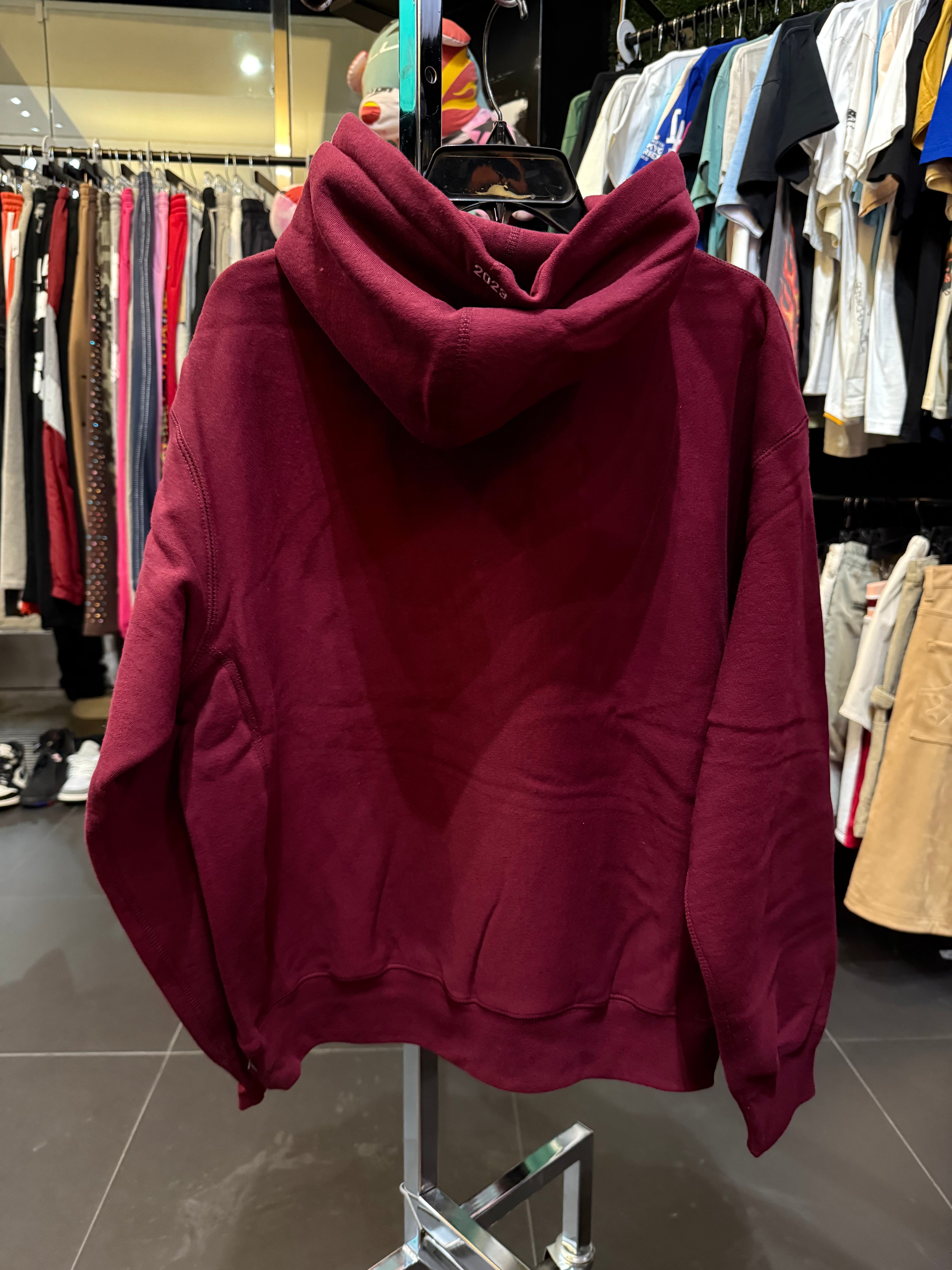 Supreme motion pull over