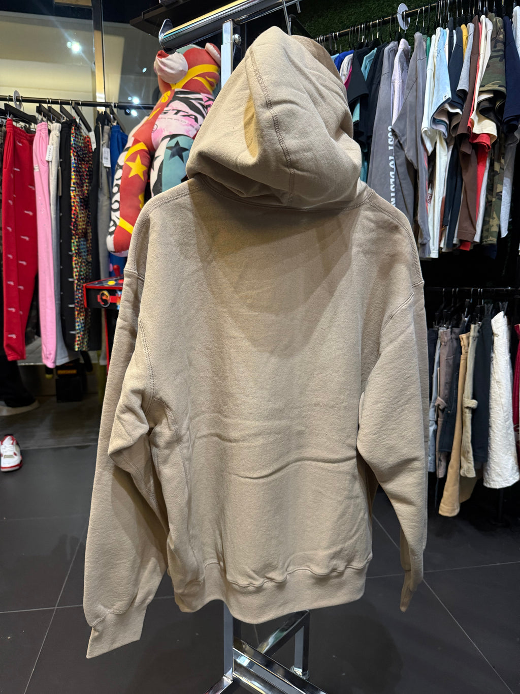 Supreme motion pull over