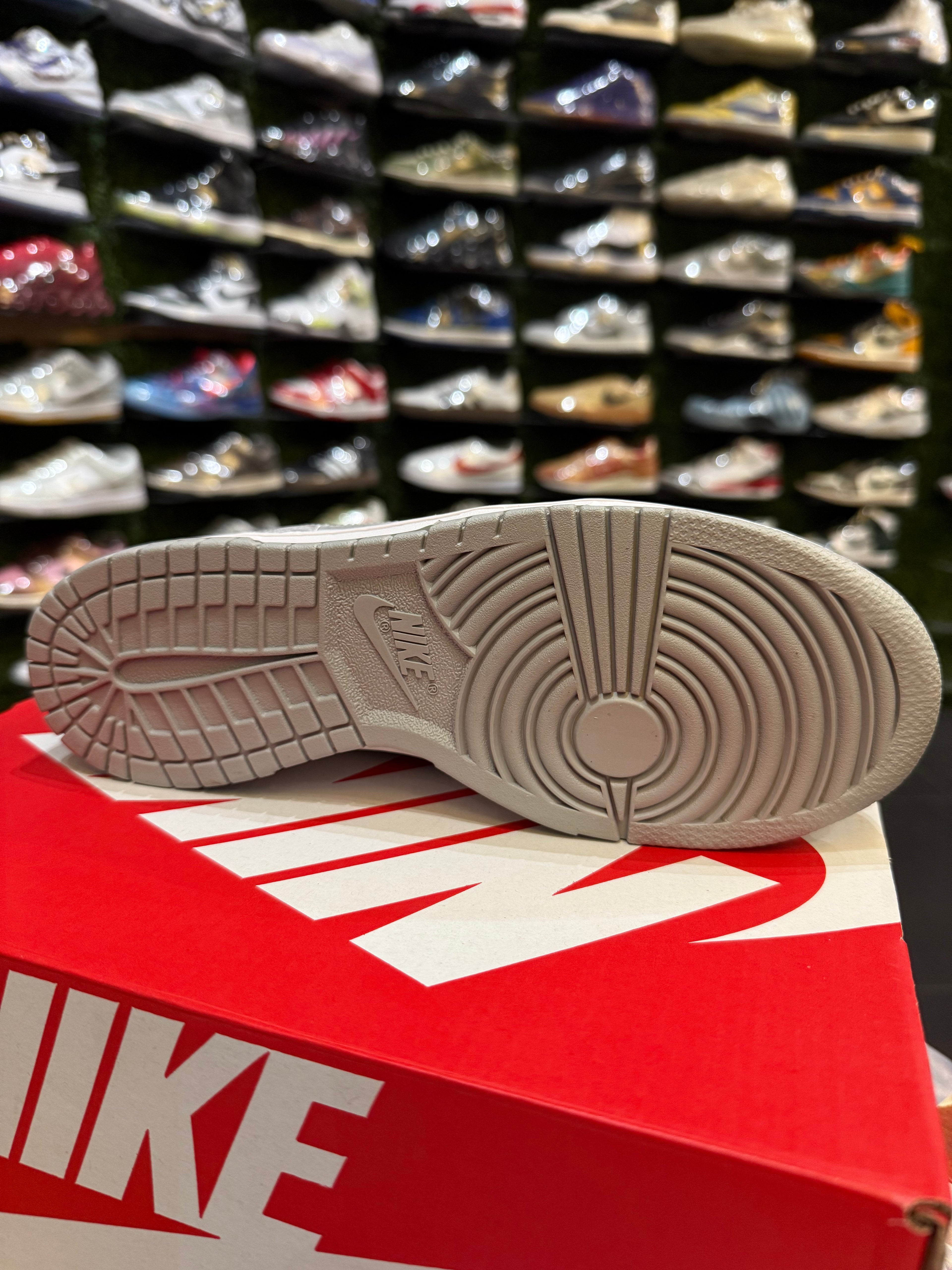 Dunk low smoke grey