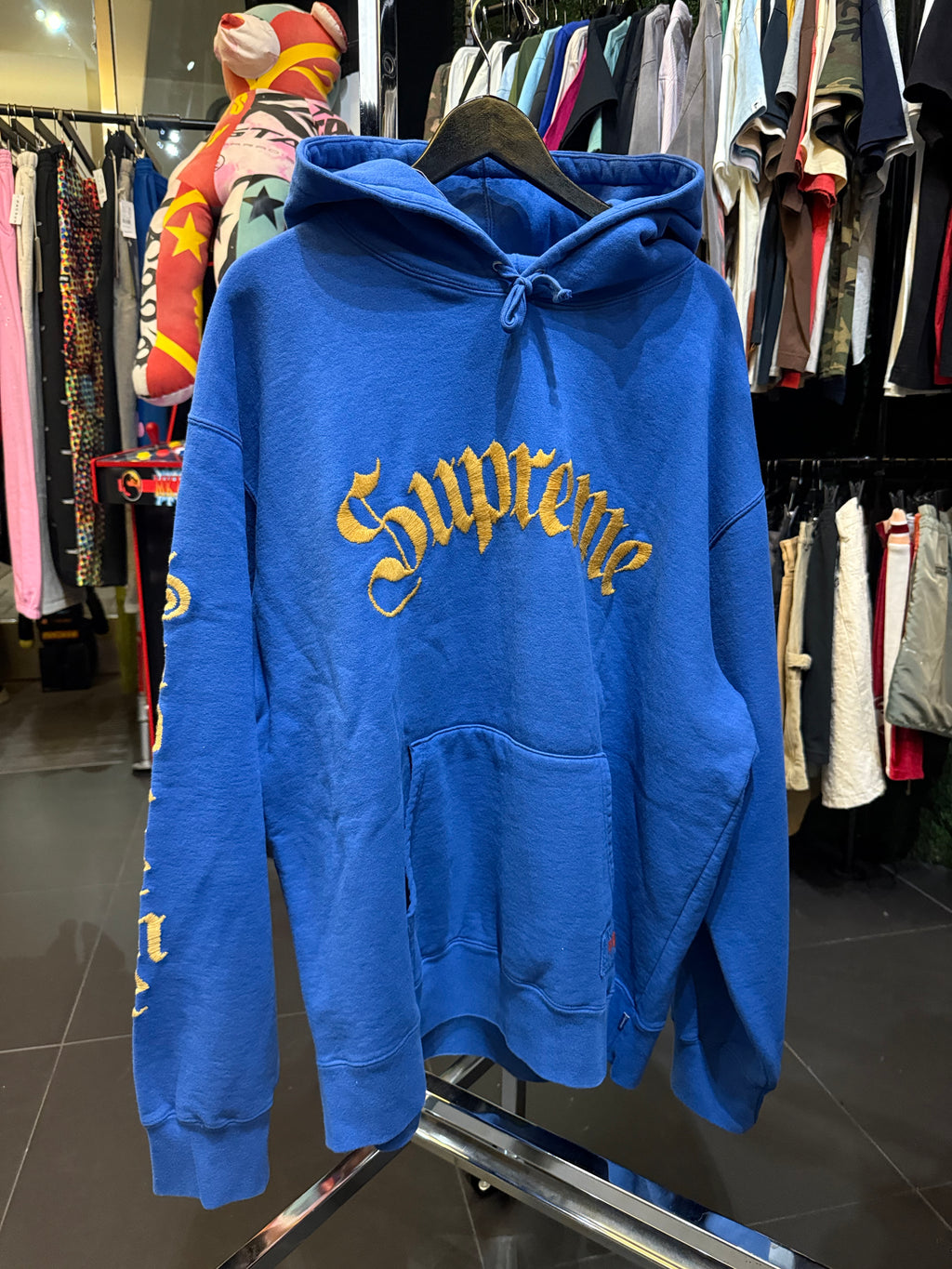 Supreme Great Wall of china pull over