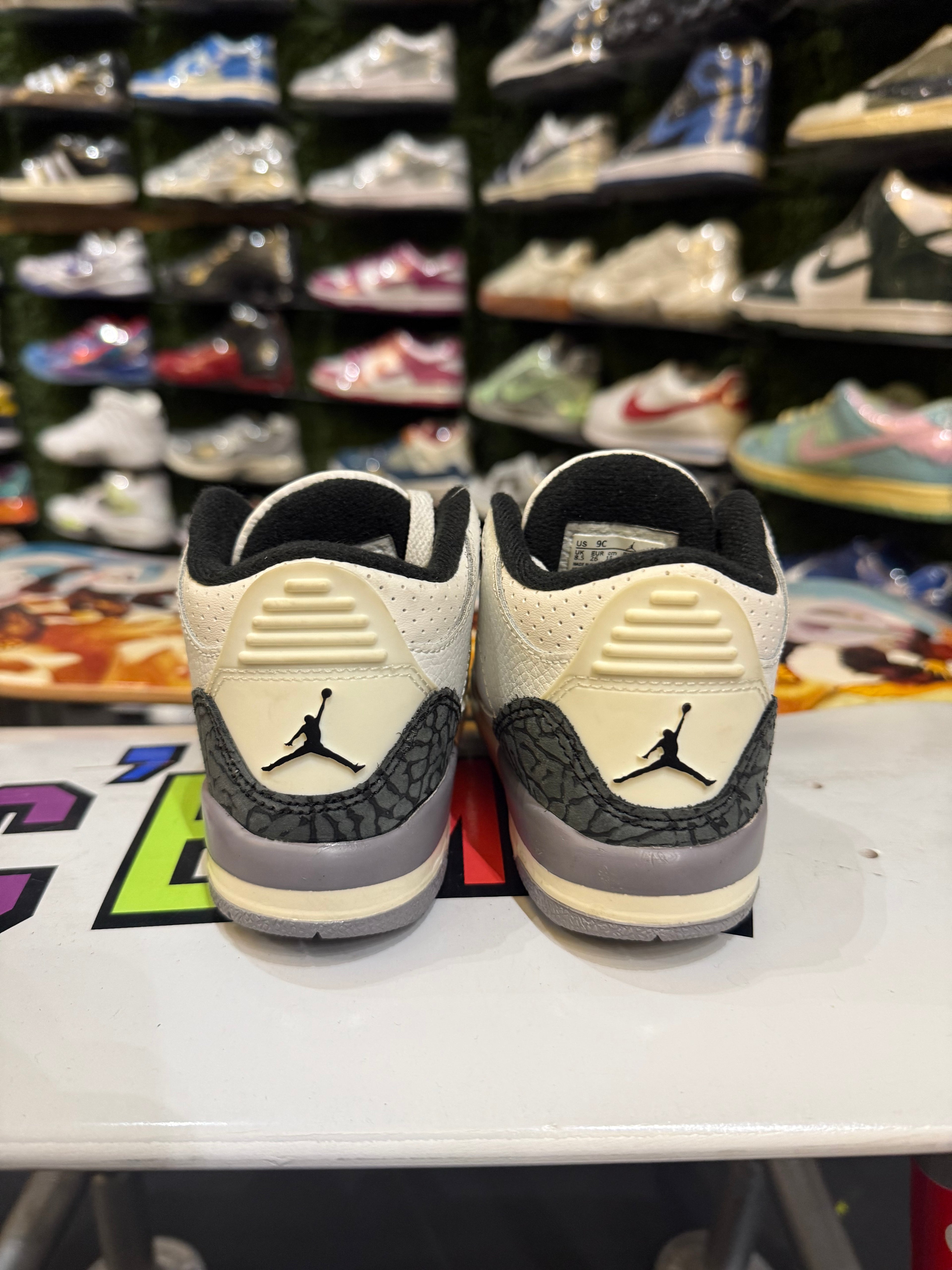 Jordan 3 elephant