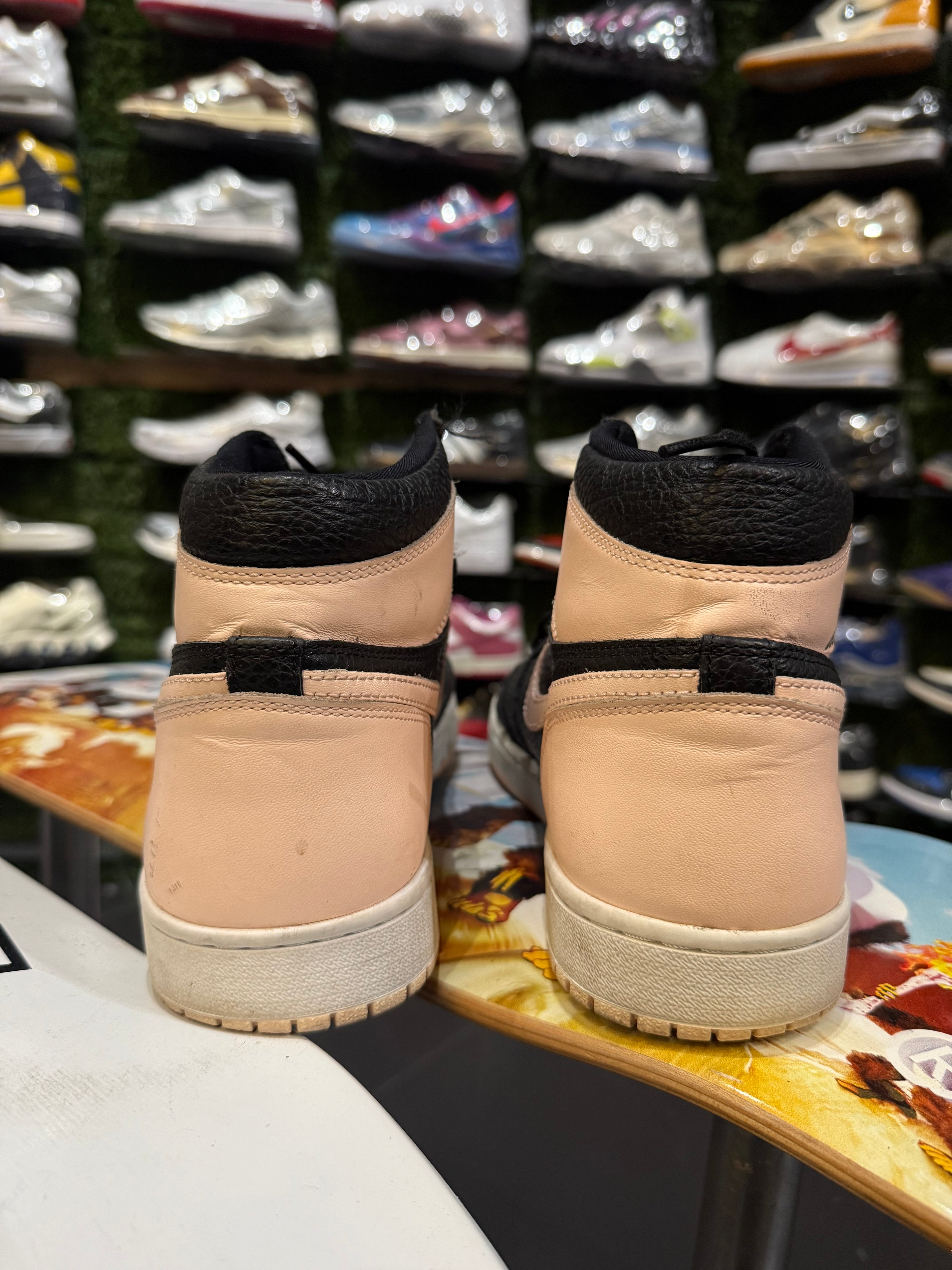 Jordan 1 crimson tint