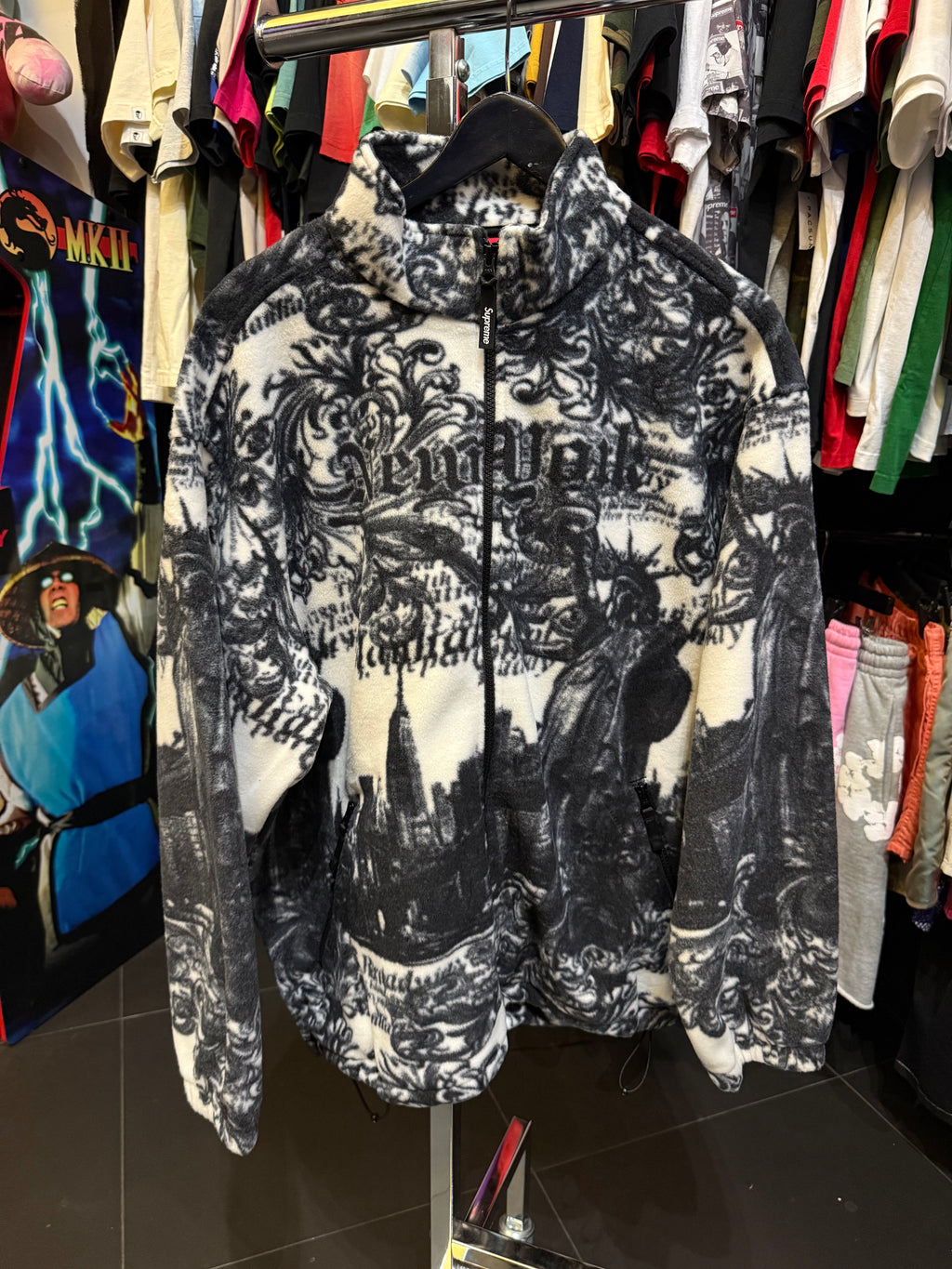 Supreme New York fleece