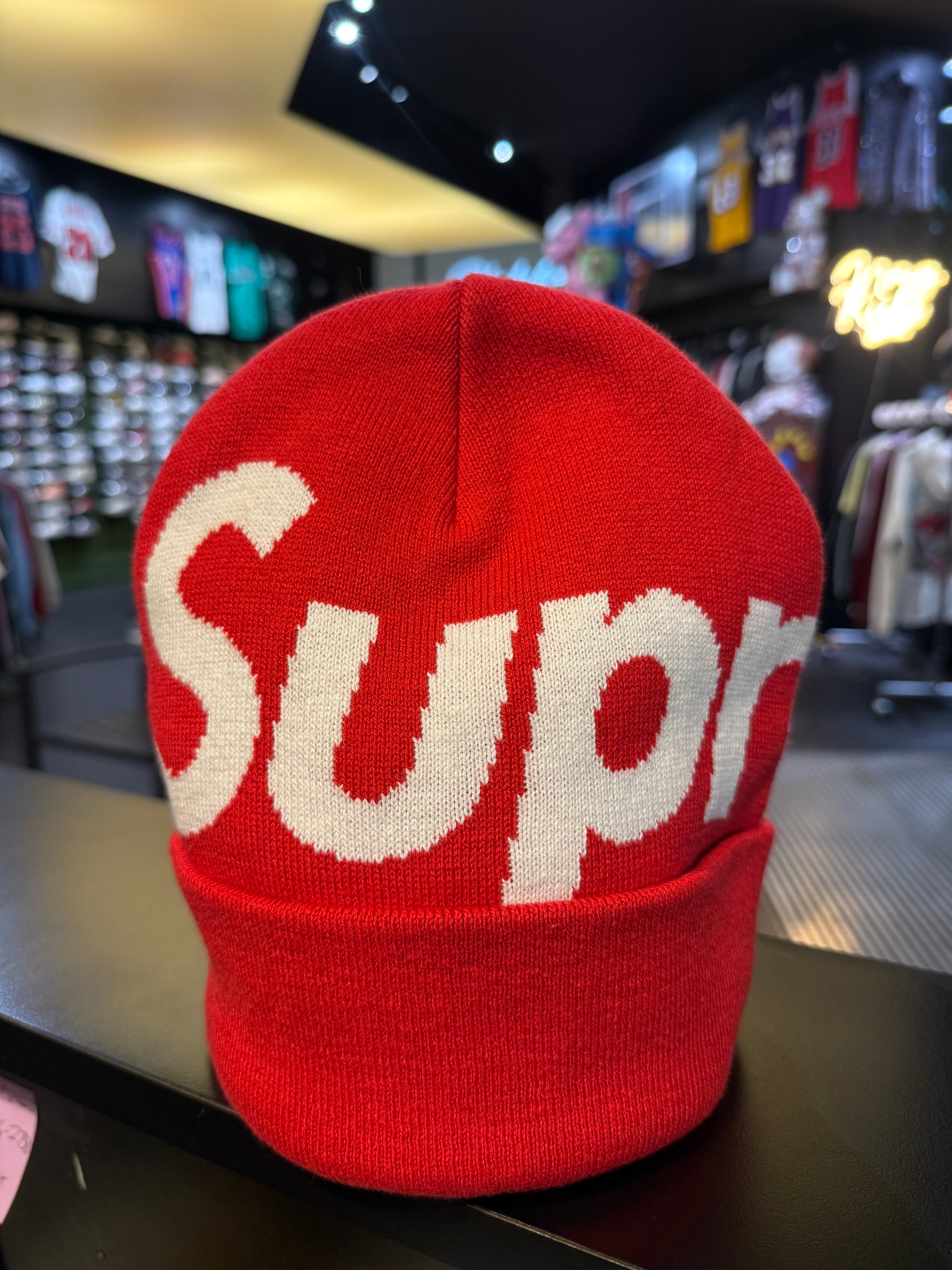 Supreme big logo beanie