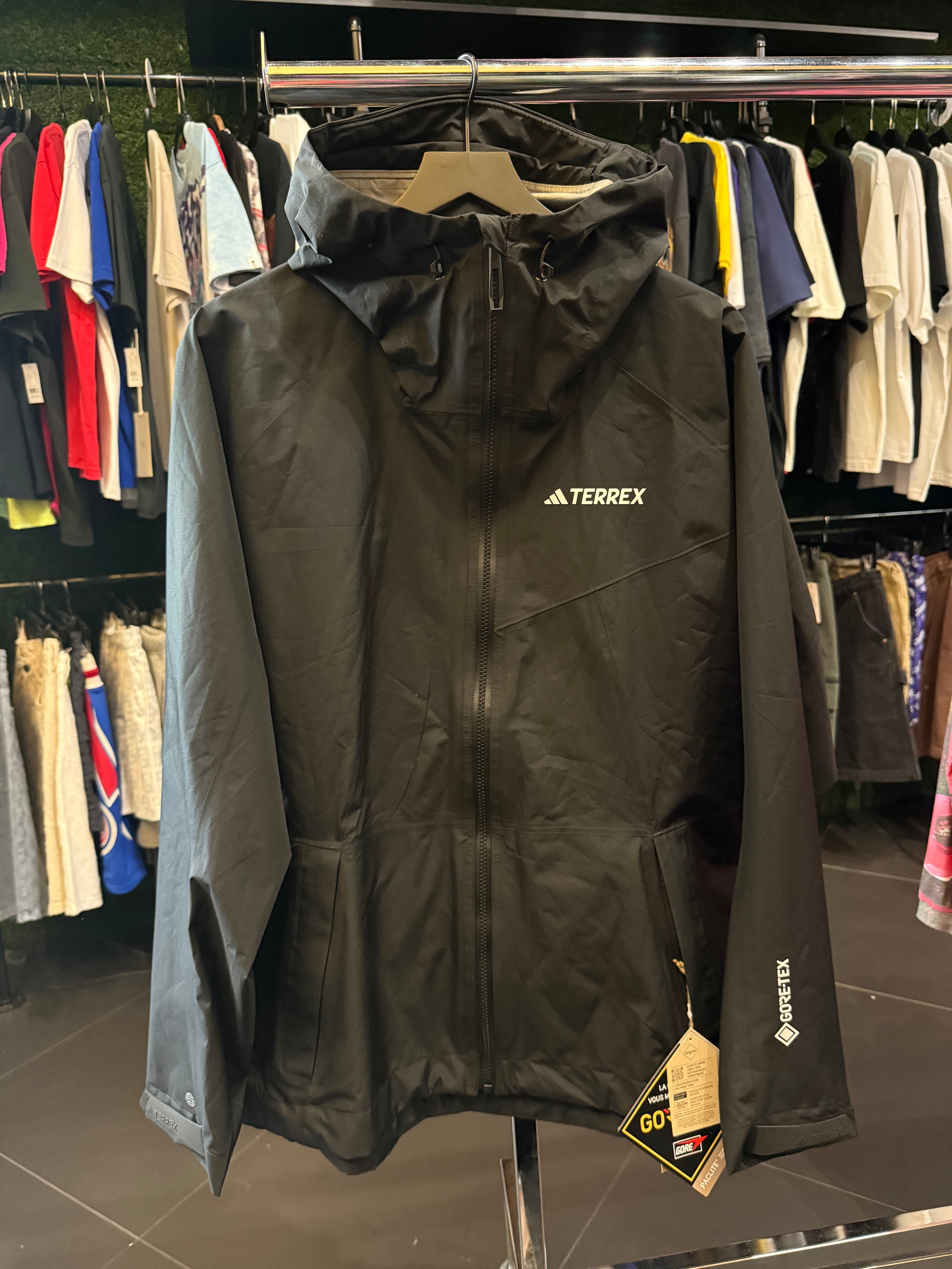 Terrex windbreaker
