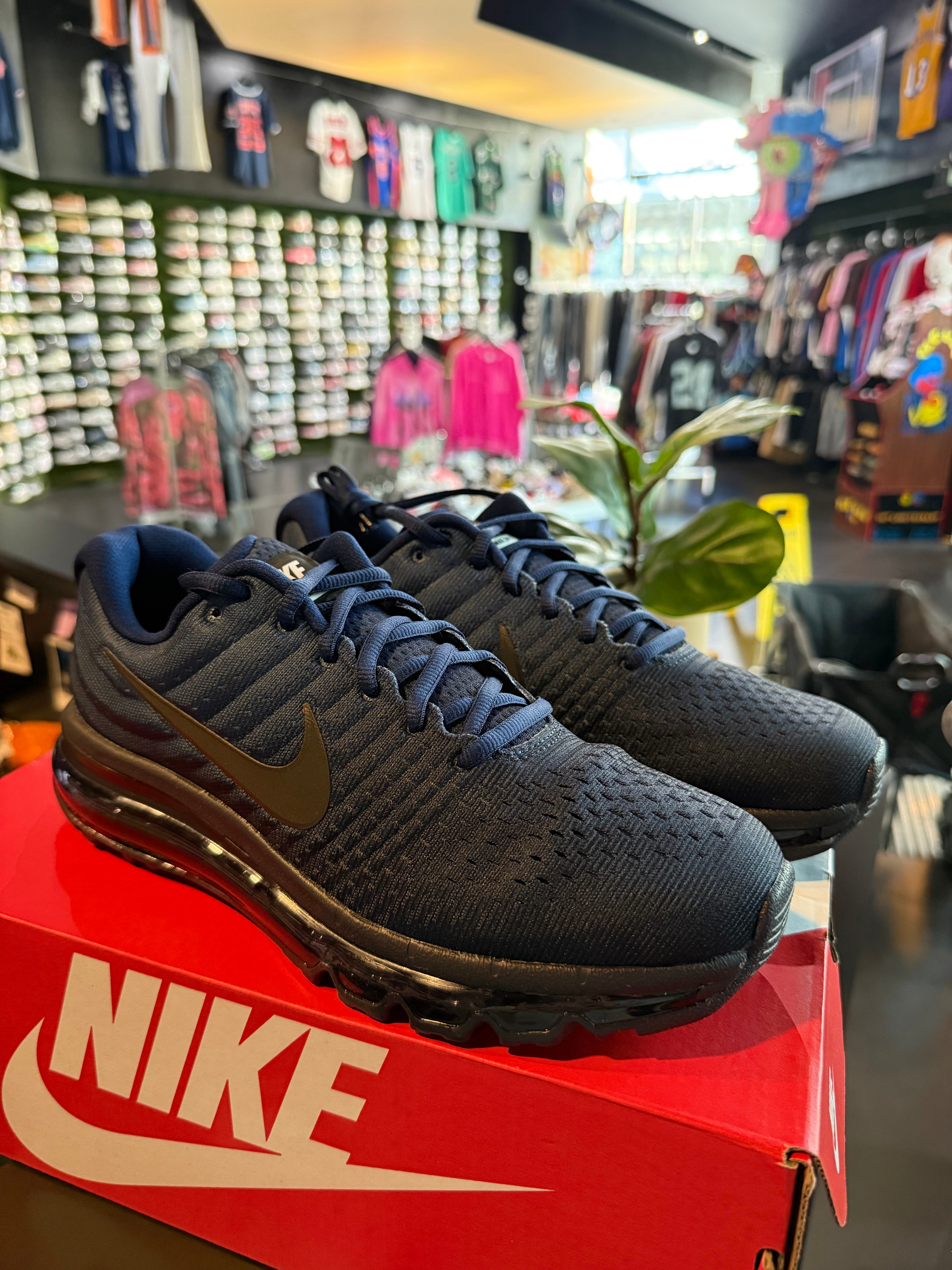 Airmax binary blue