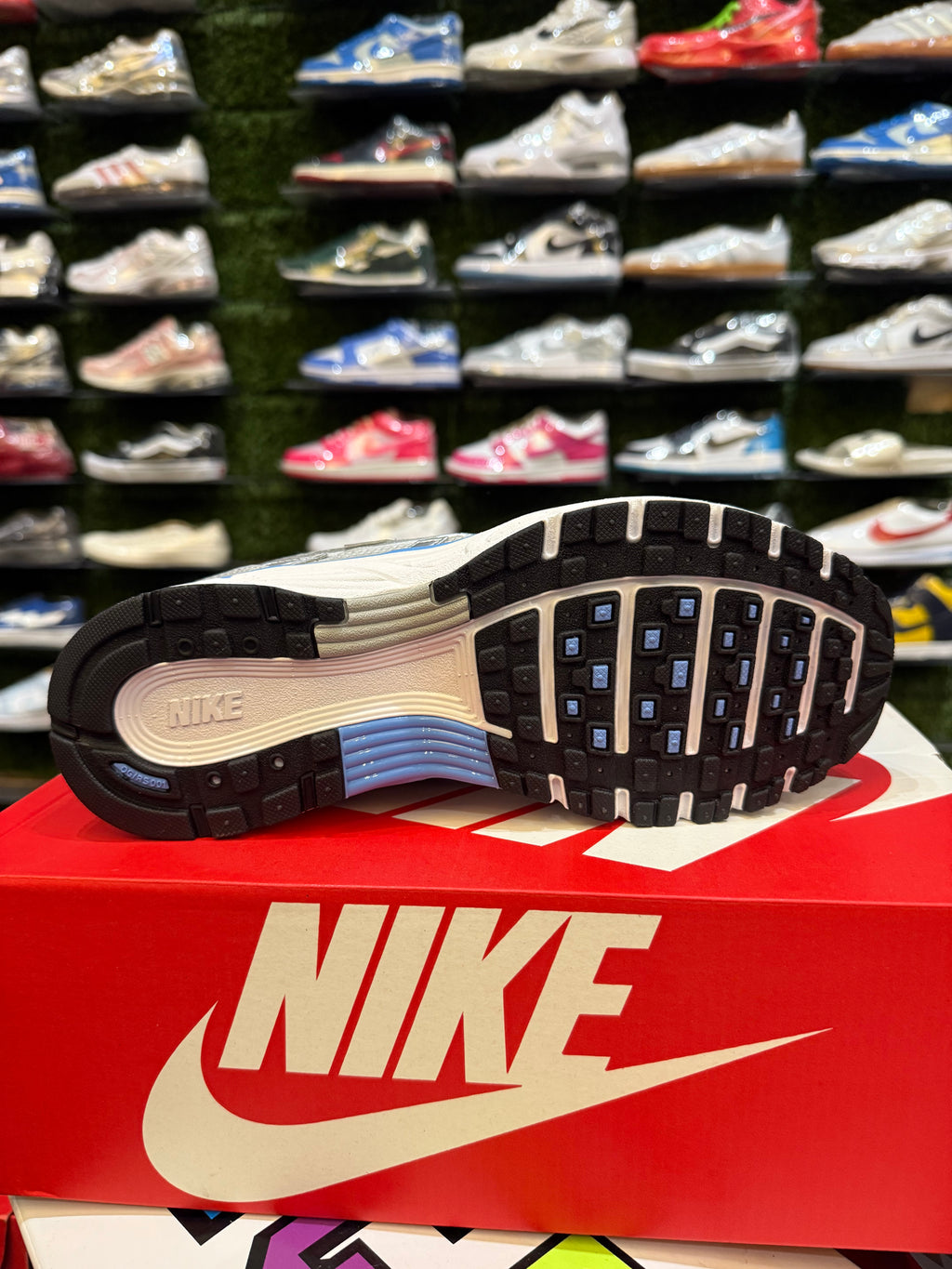 Nike P 600