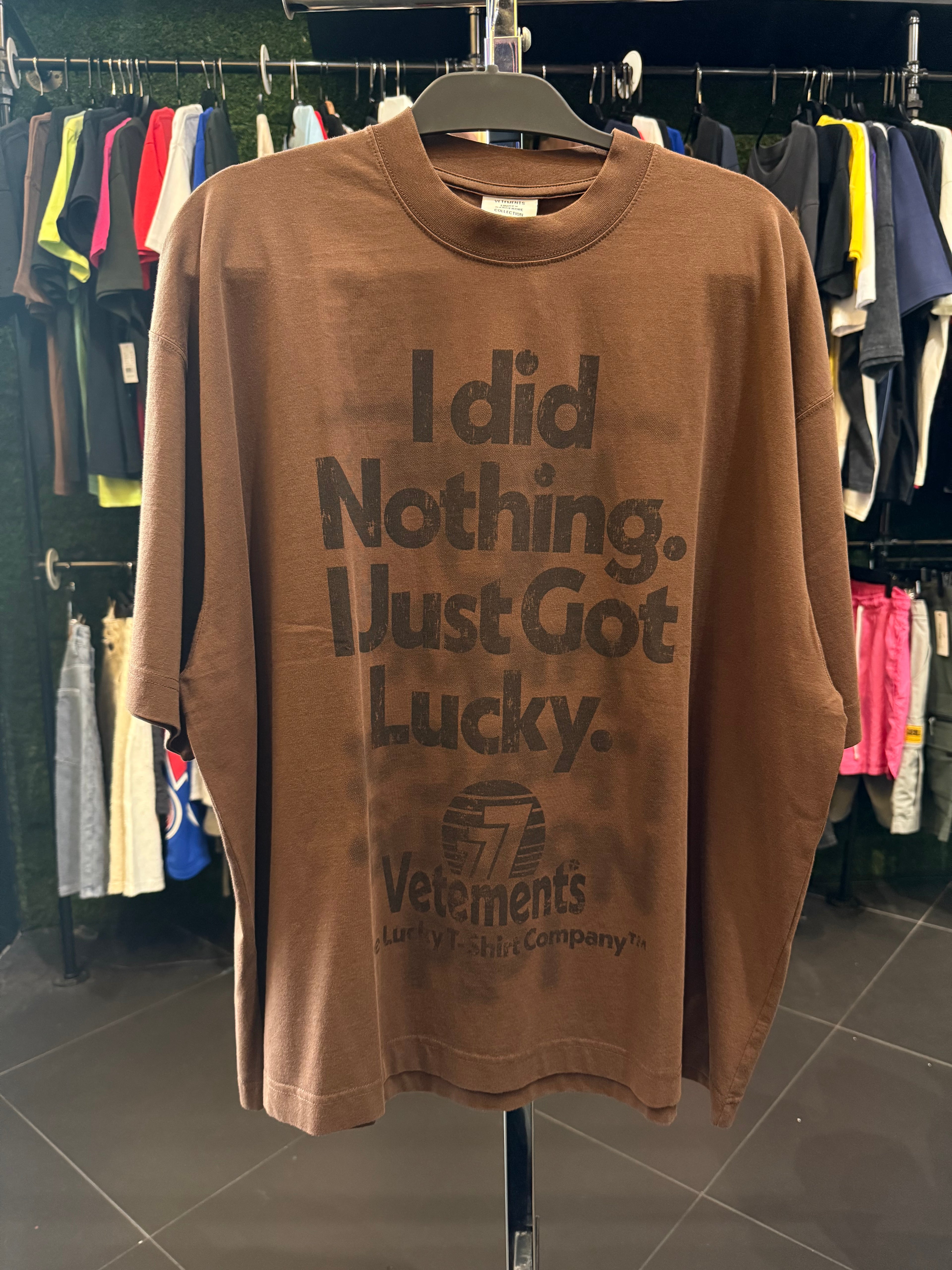 Vetements lucky tee
