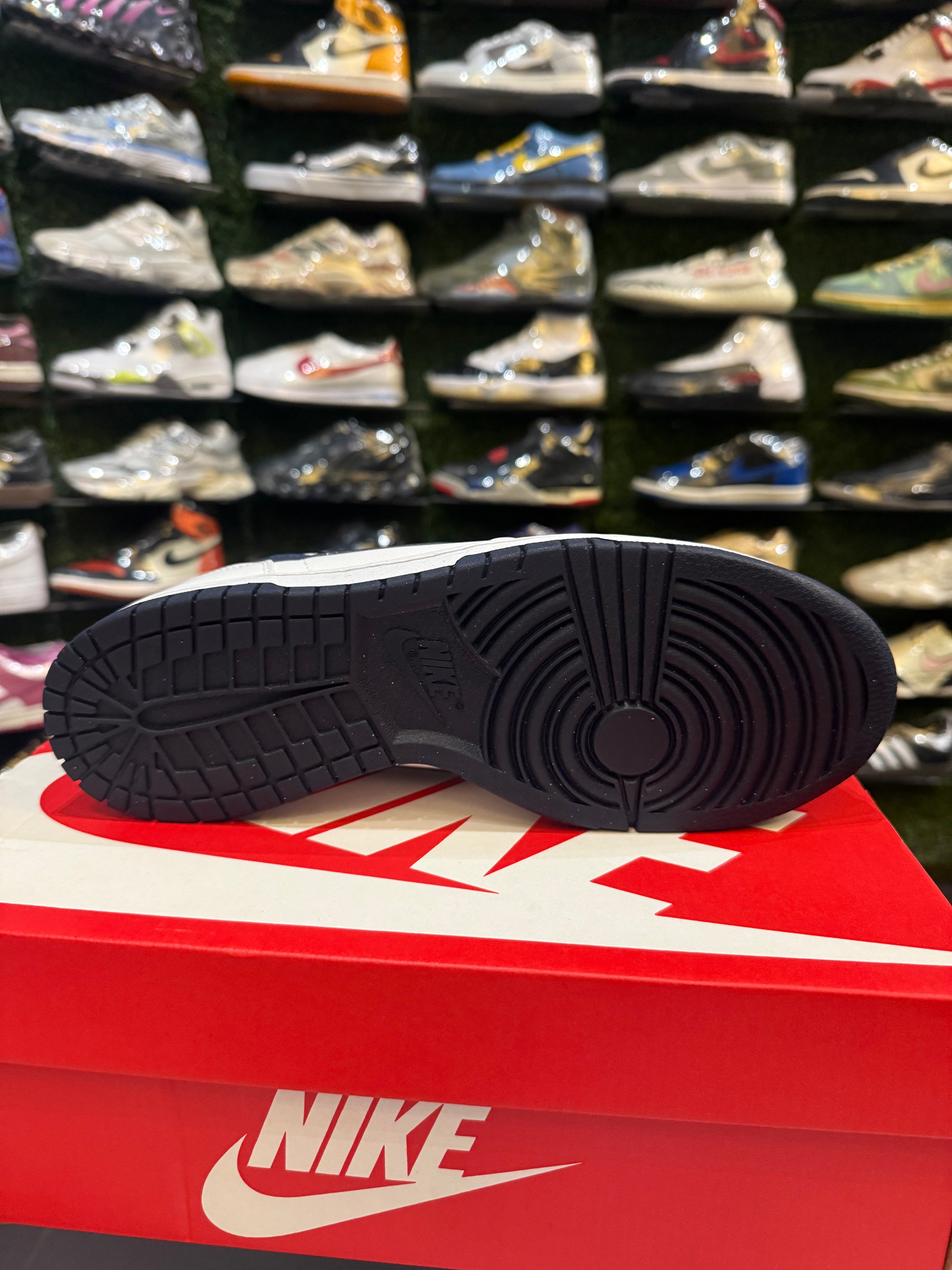 Nike midnight navy