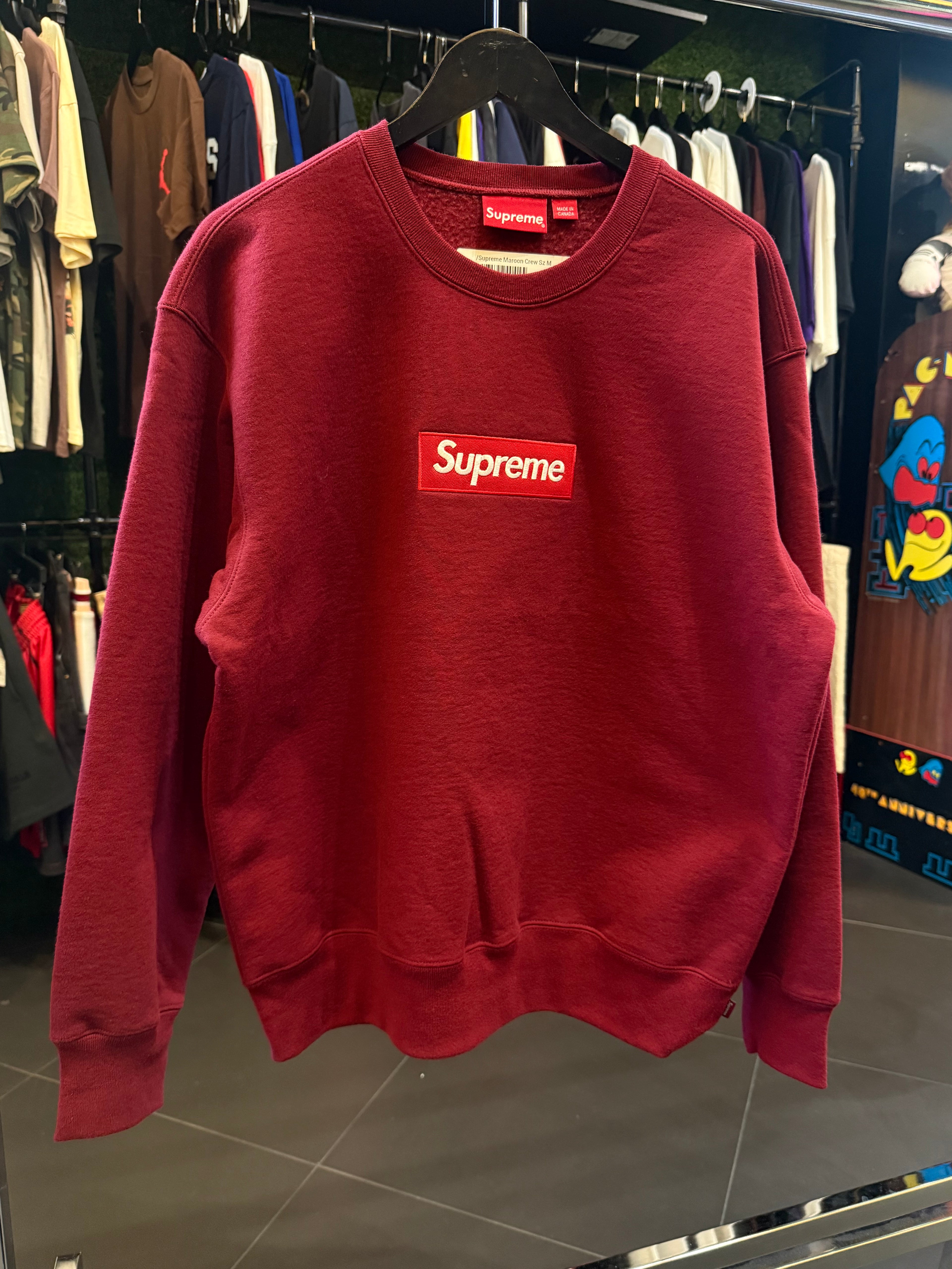 Supreme crewneck box logo