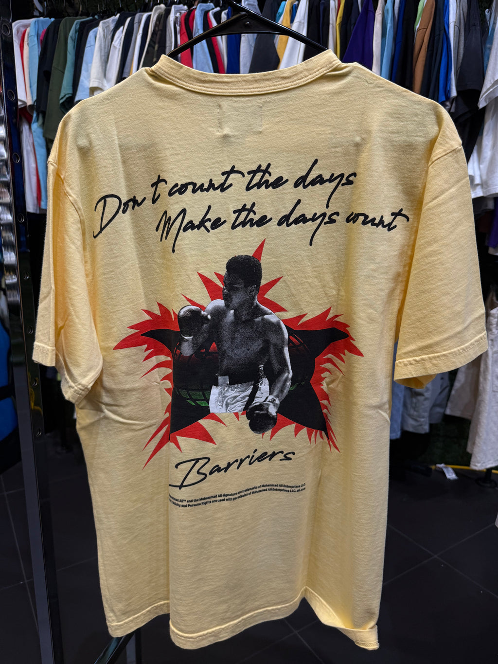 Barriers tee