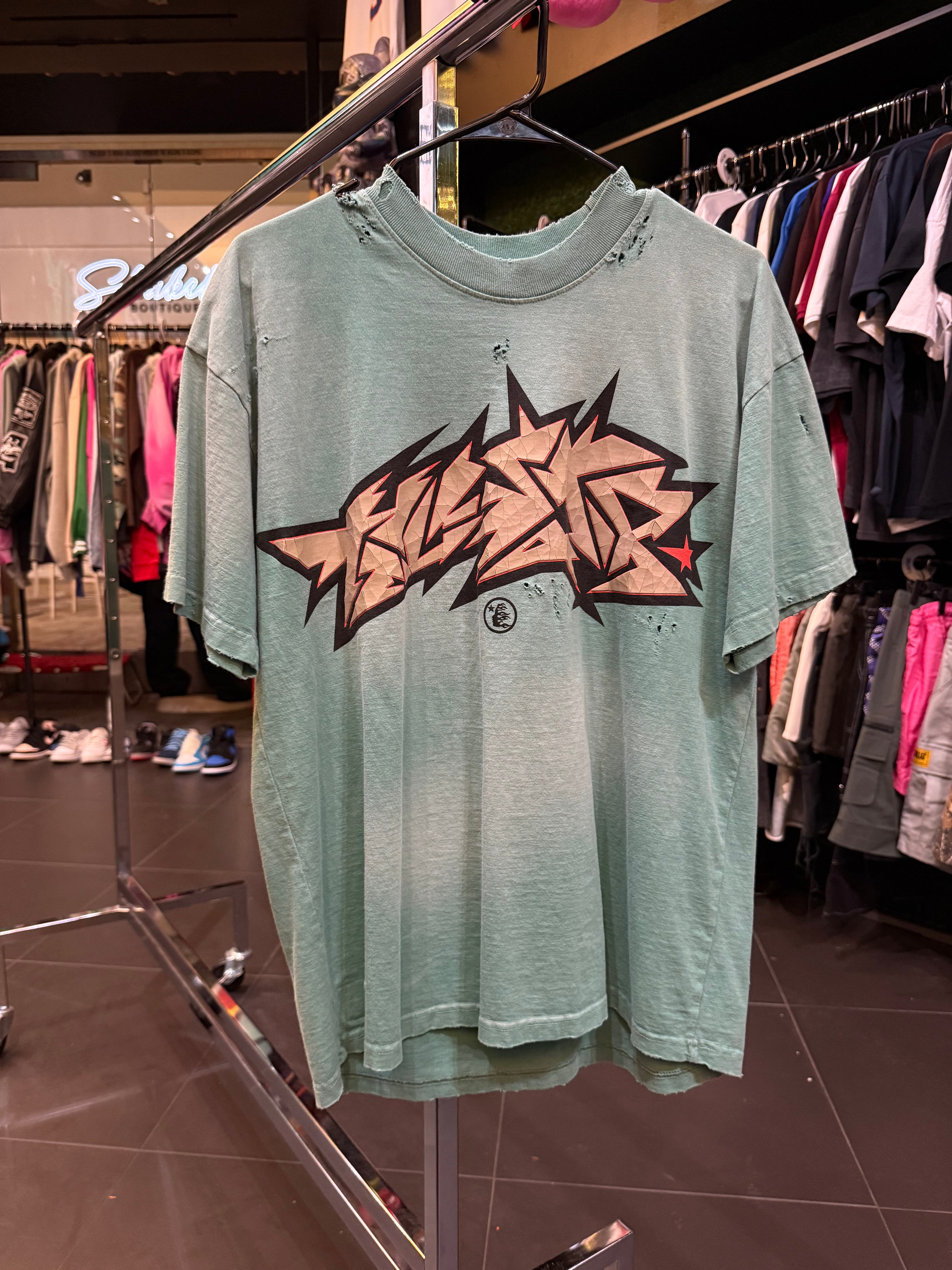 Hellstar cracked tee