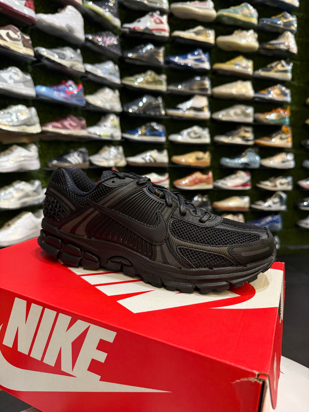 Nike Vomero black