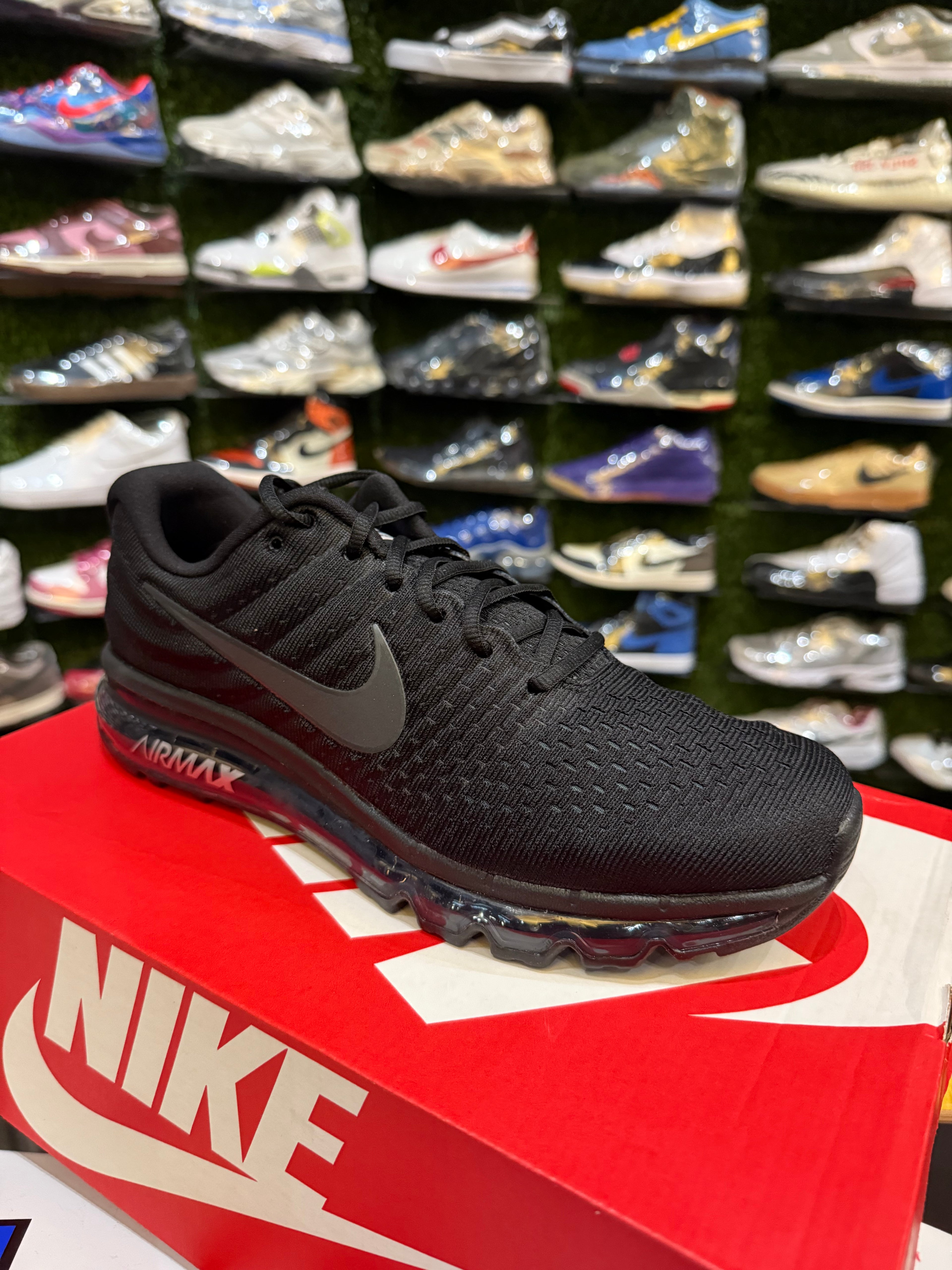 Nike Airmax 17 triple black