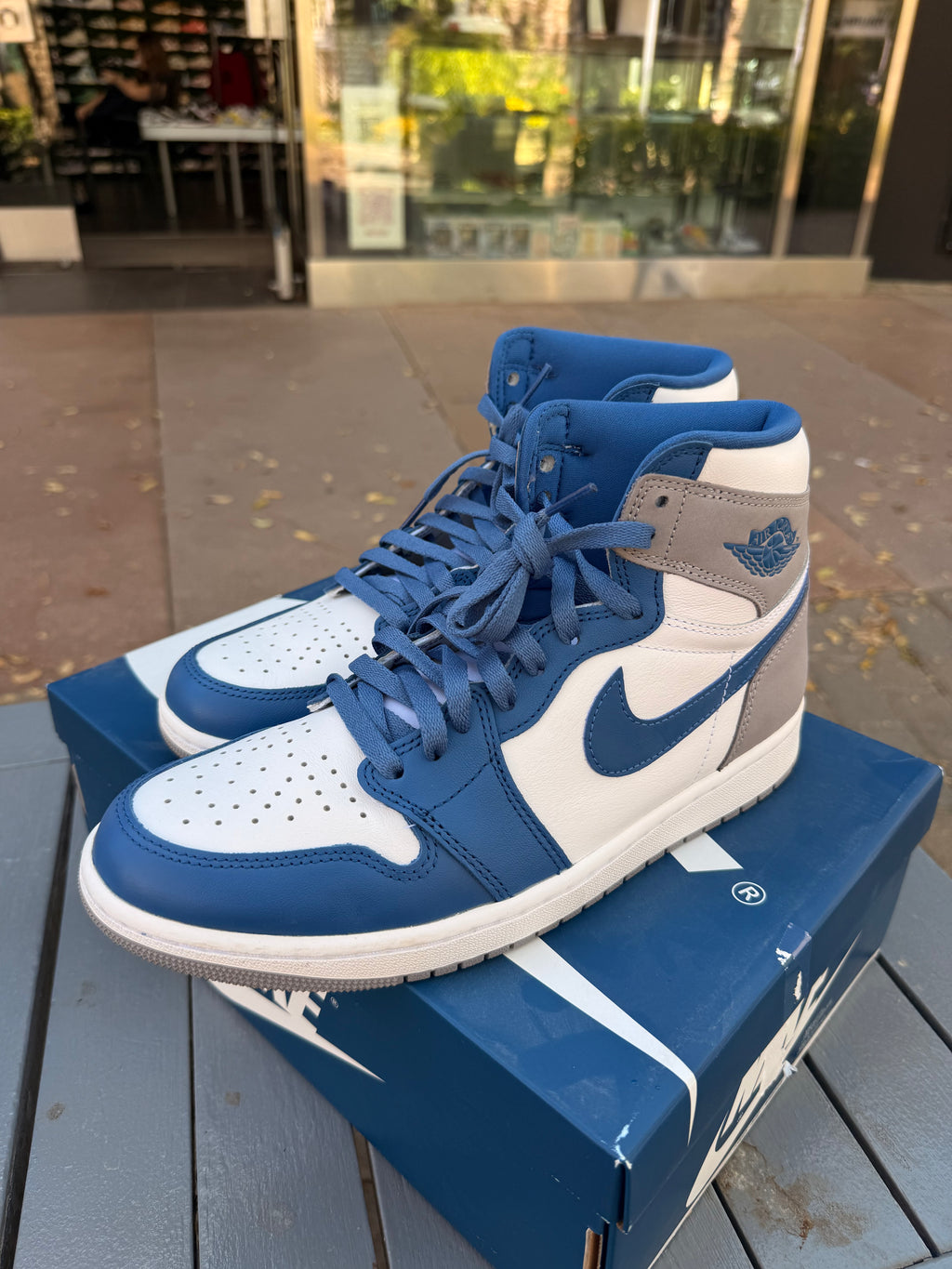 Jordan 1 true blue
