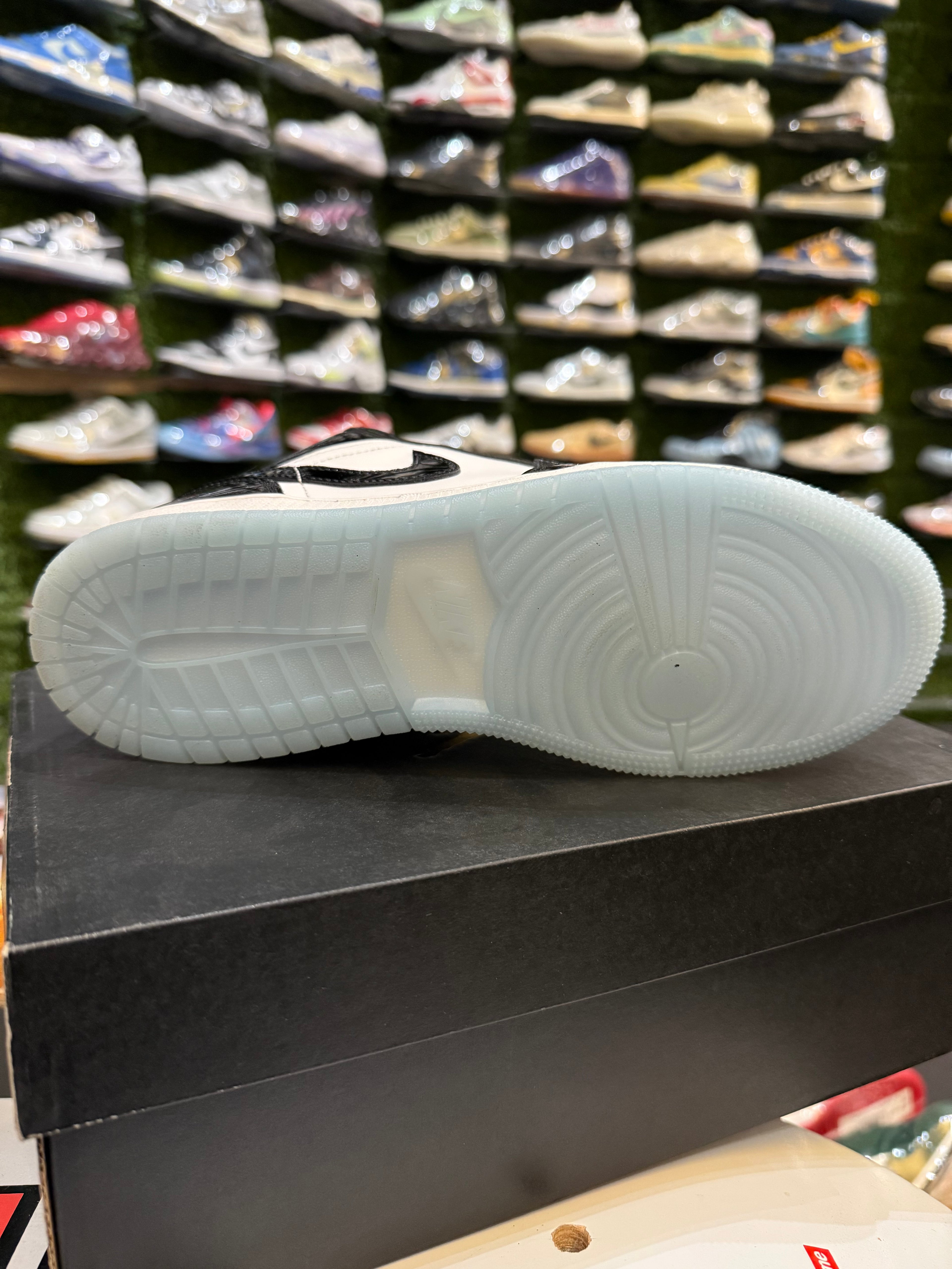 Jordan 1 low