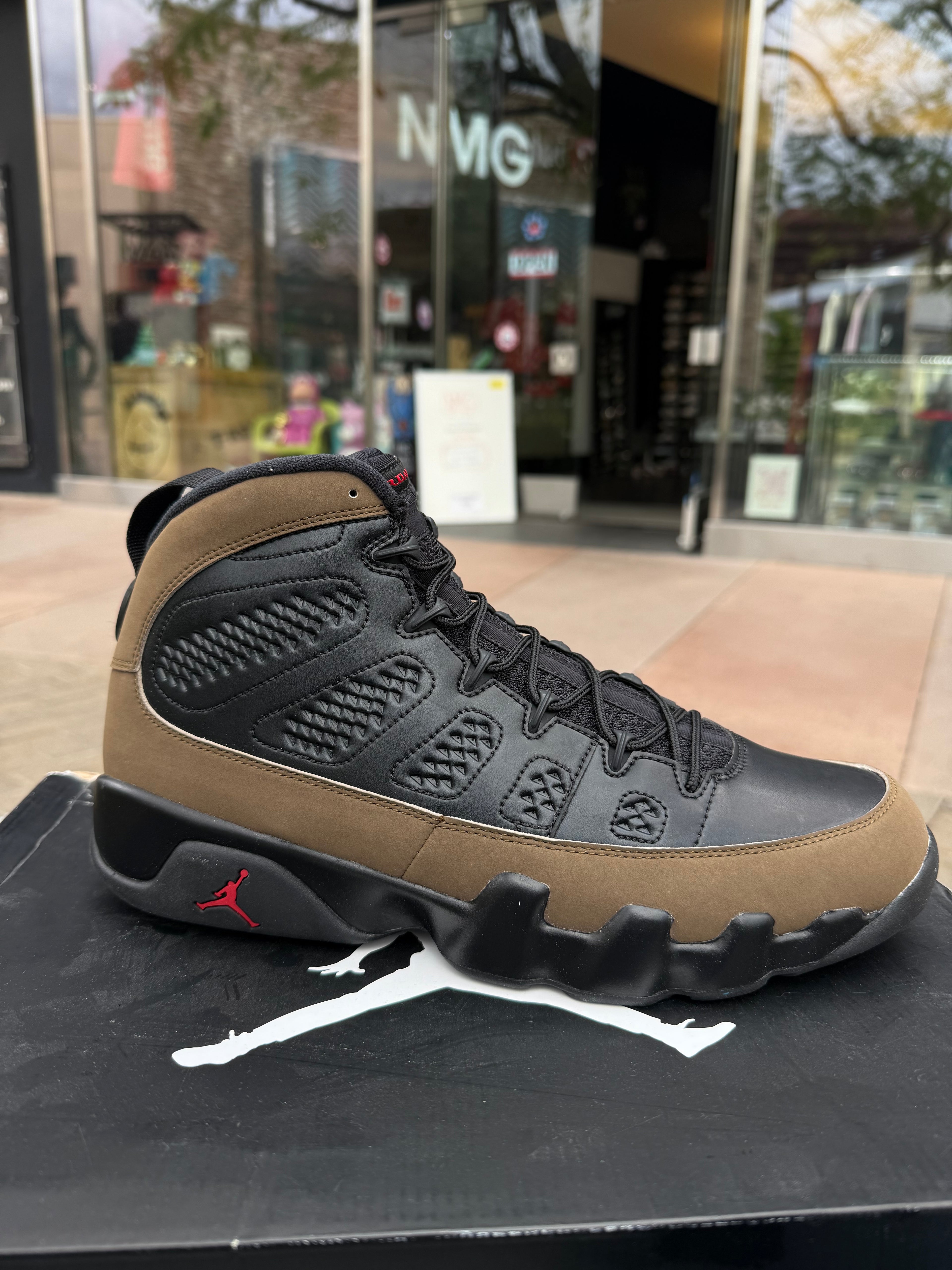 Jordan 9 olive