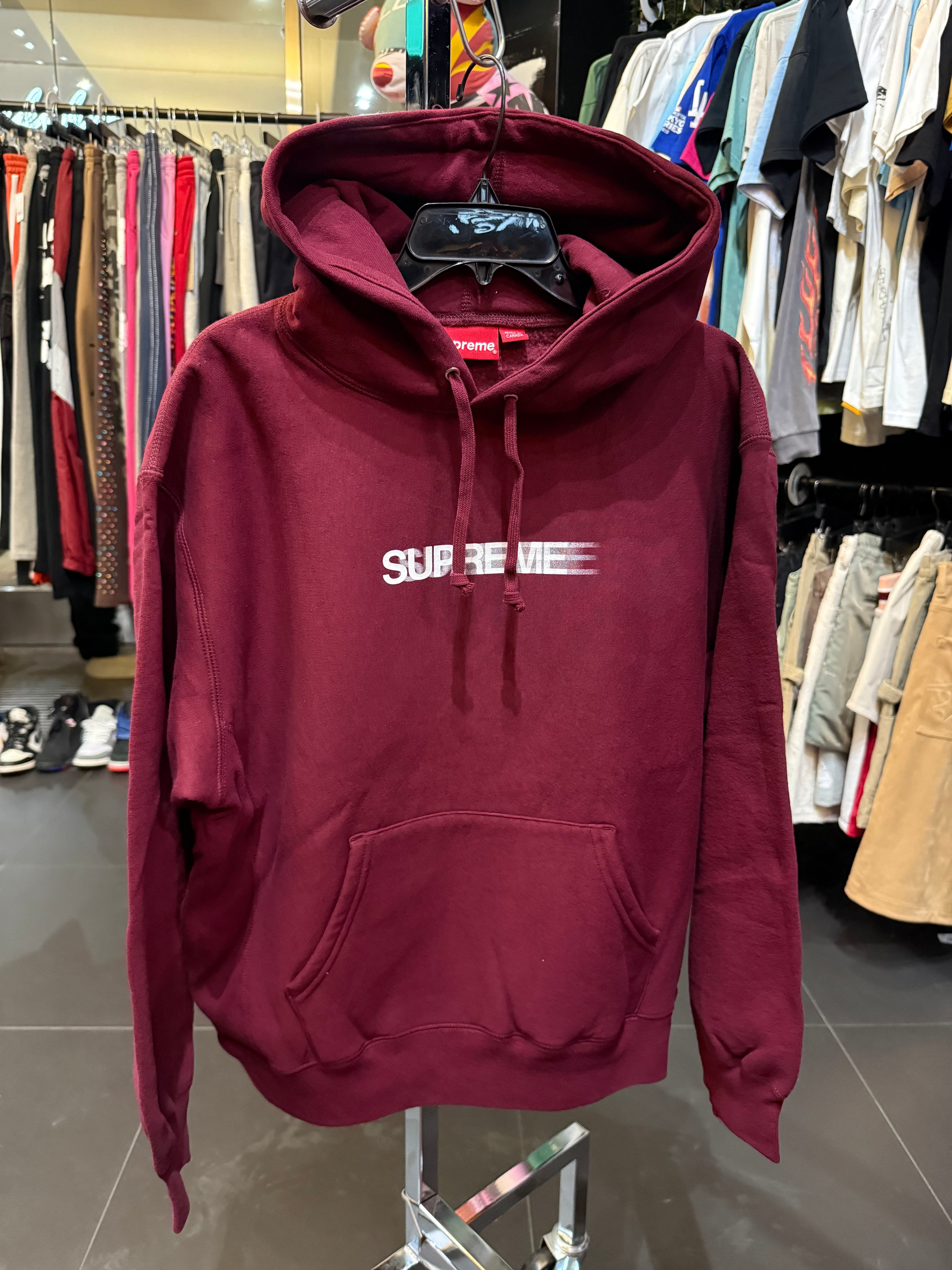 Supreme motion pull over
