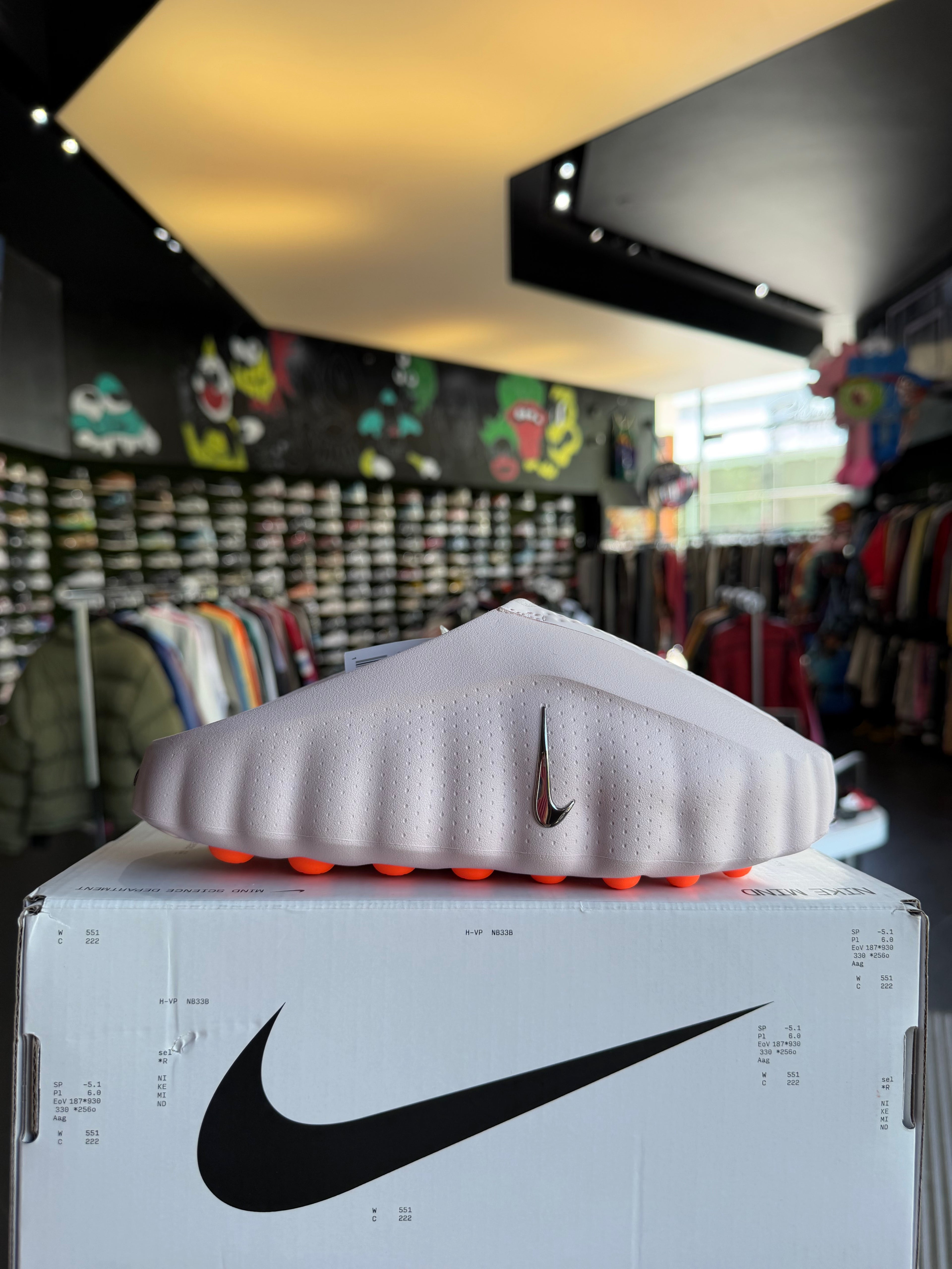 Nike mind pearl slides
