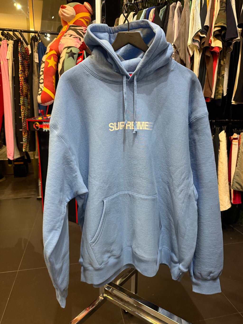 Supreme motion pull over