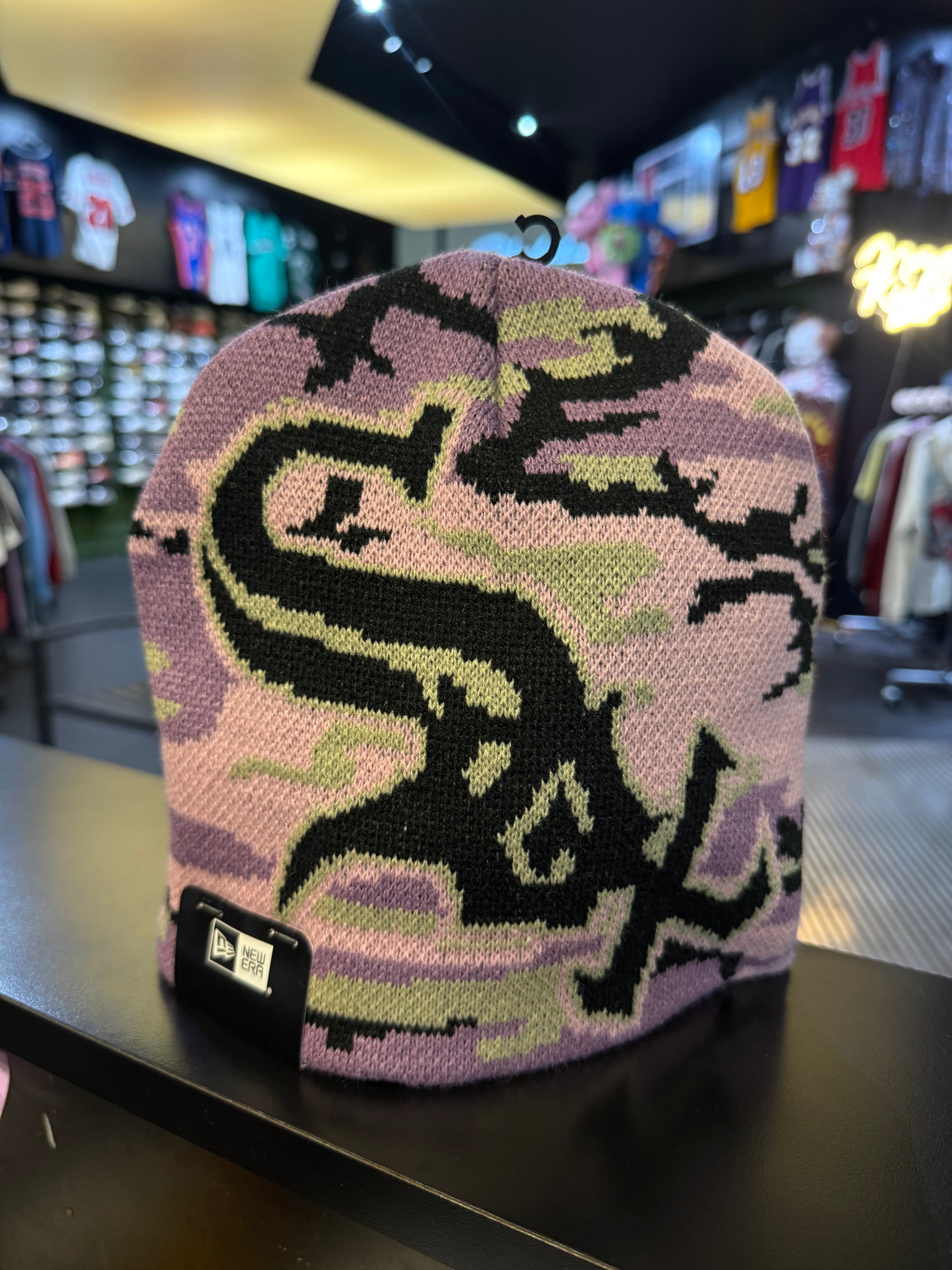 Supreme white Sox beanie