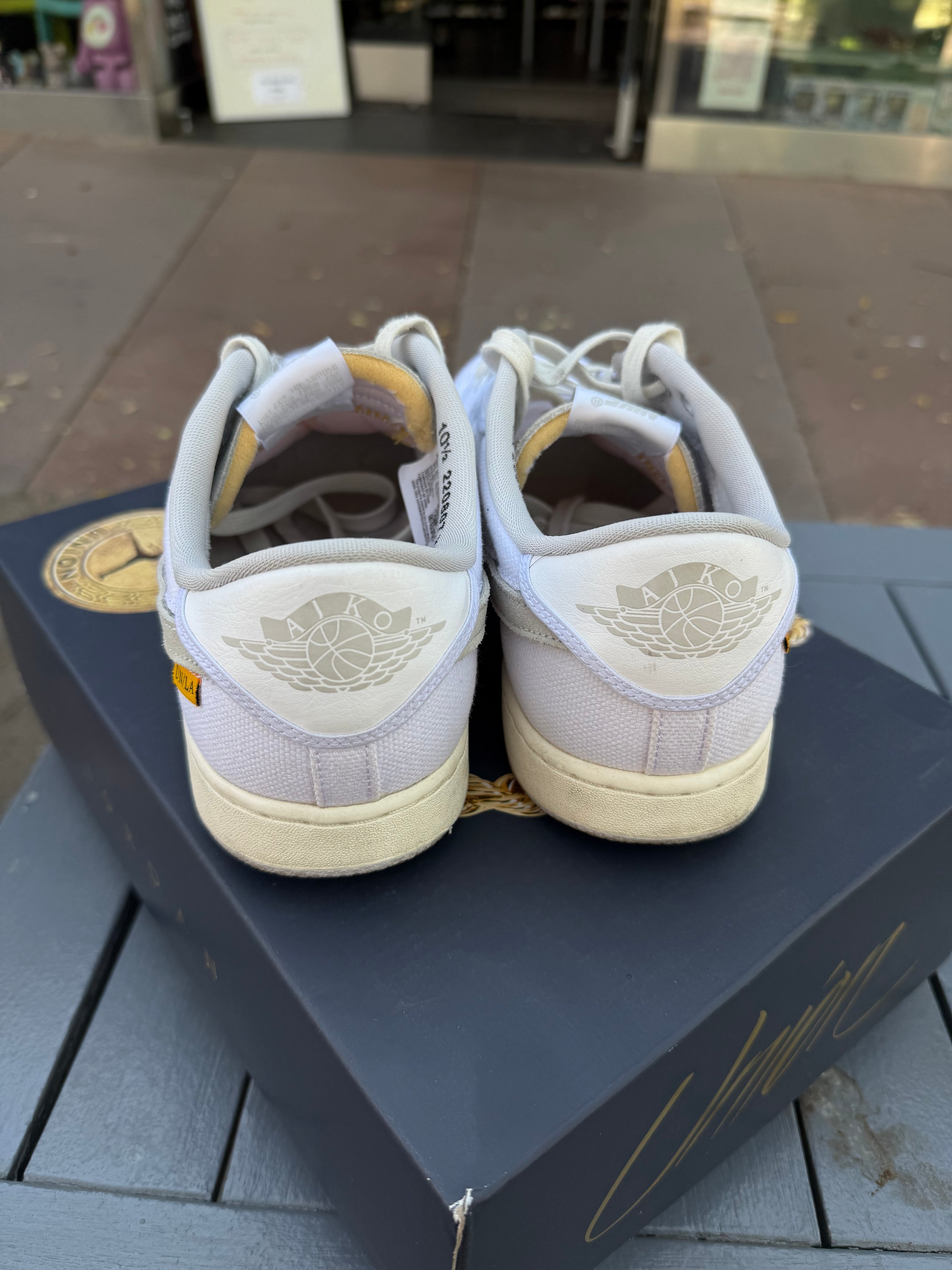 Union white canvas