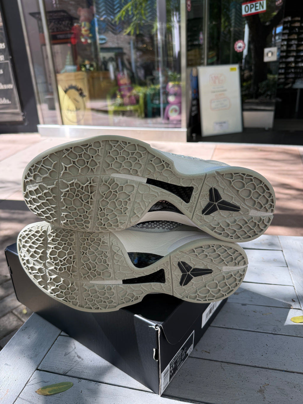 Kobe 6 sail All-star