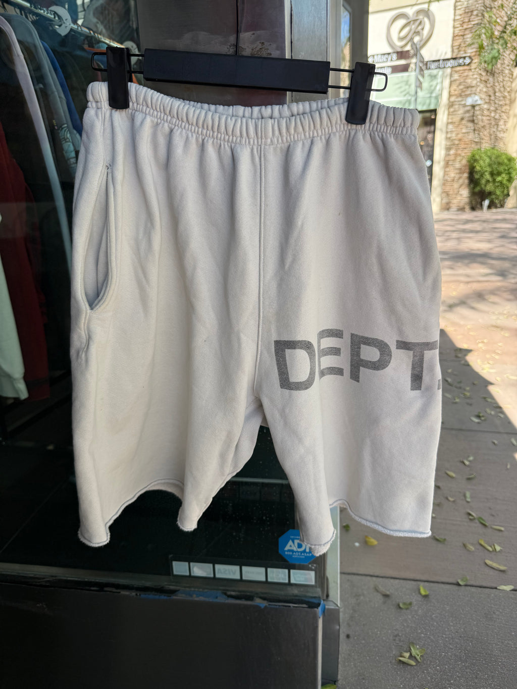 Gallery Dept White shorts