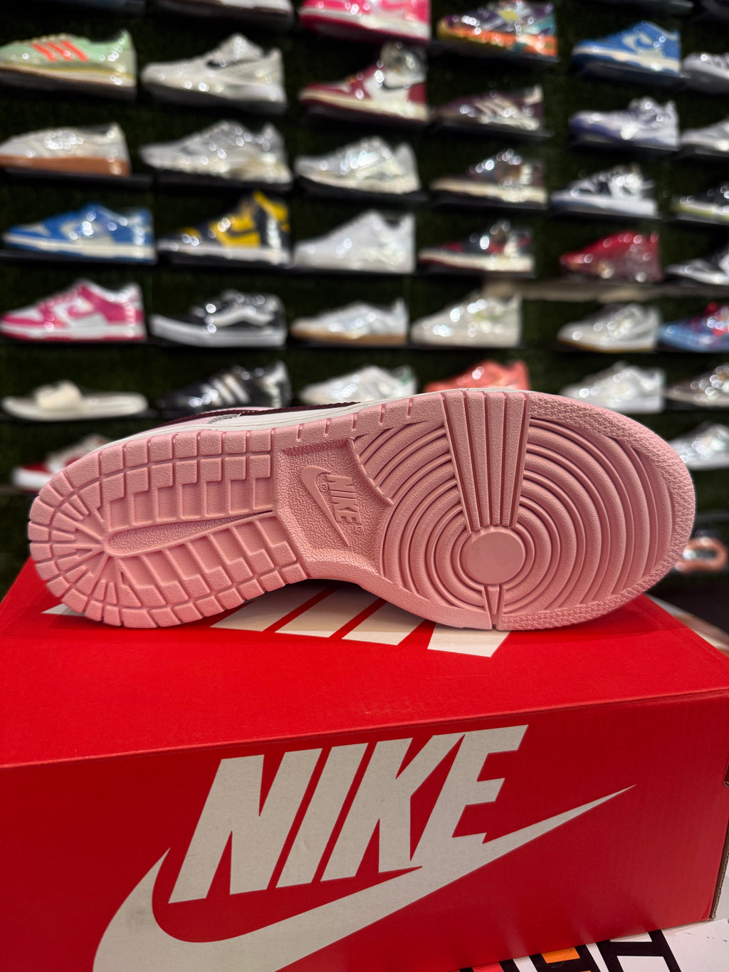 Dunk low pink foam