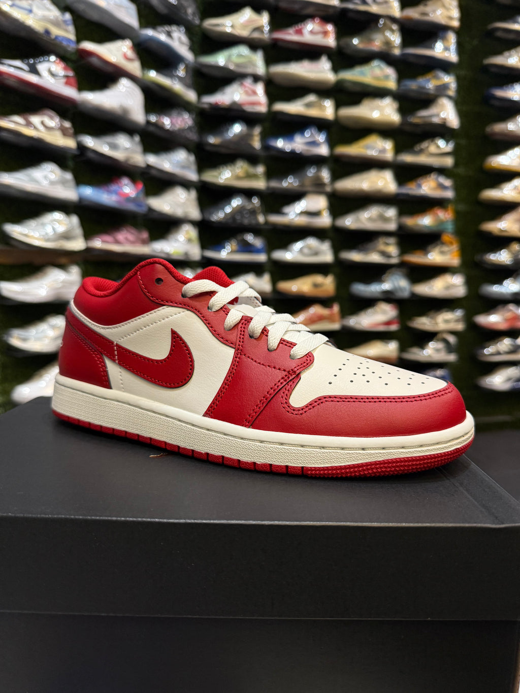 Jordan 1 low new beginnings