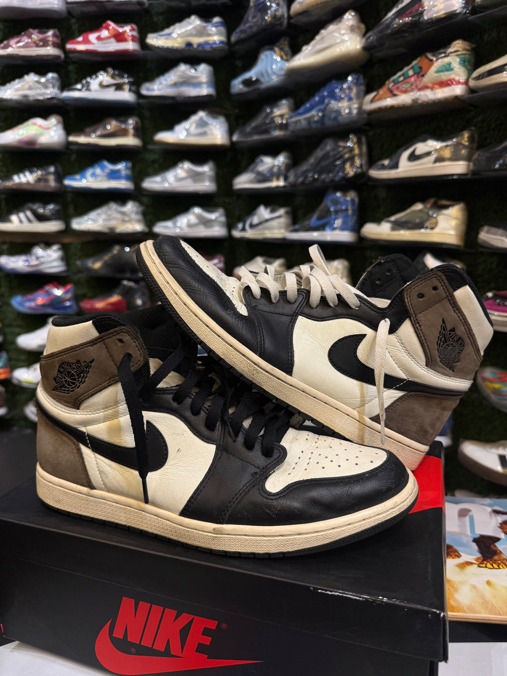 Jordan 1 mochas